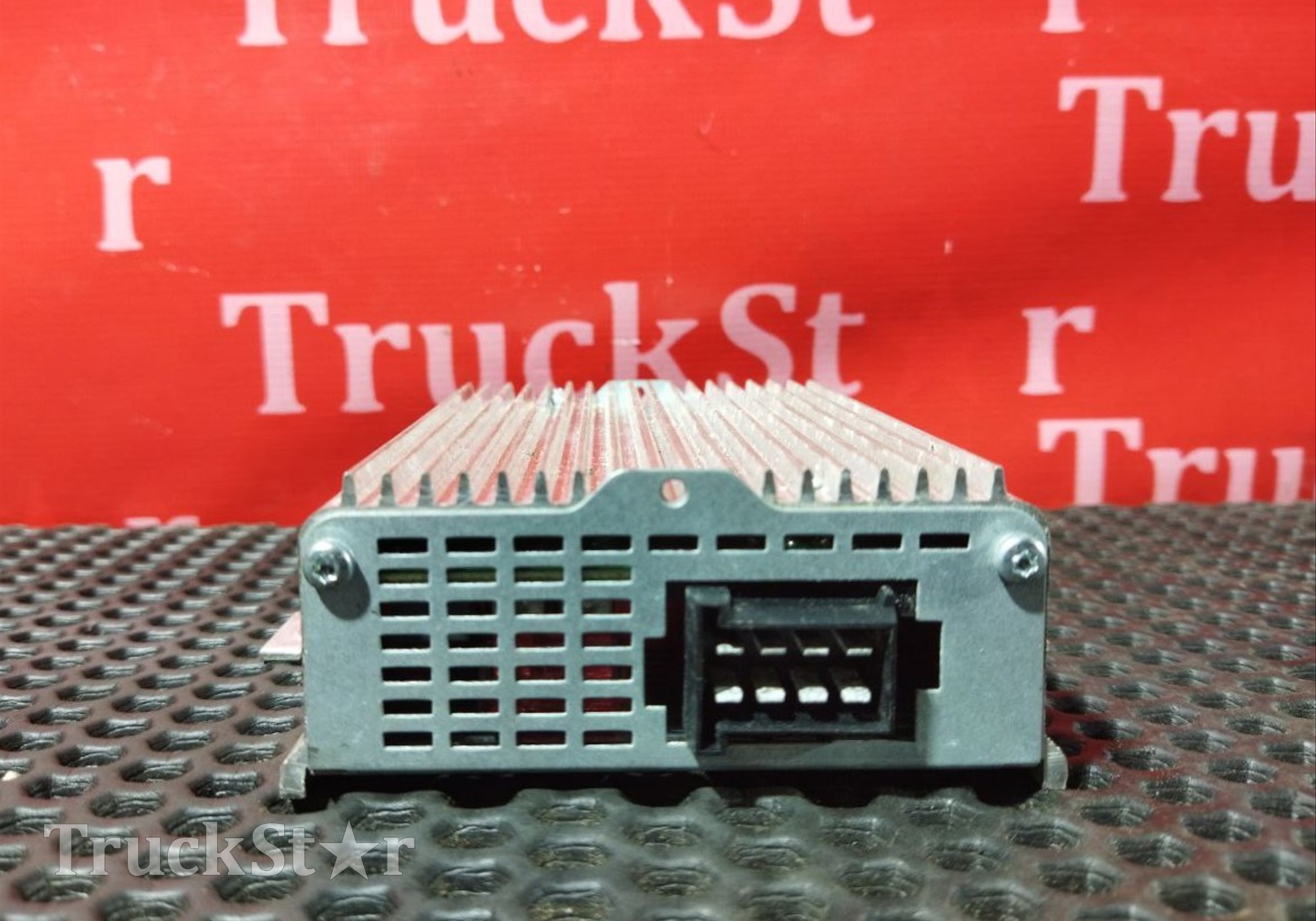 7421255317 Преобразователь напряжения для Volvo FH