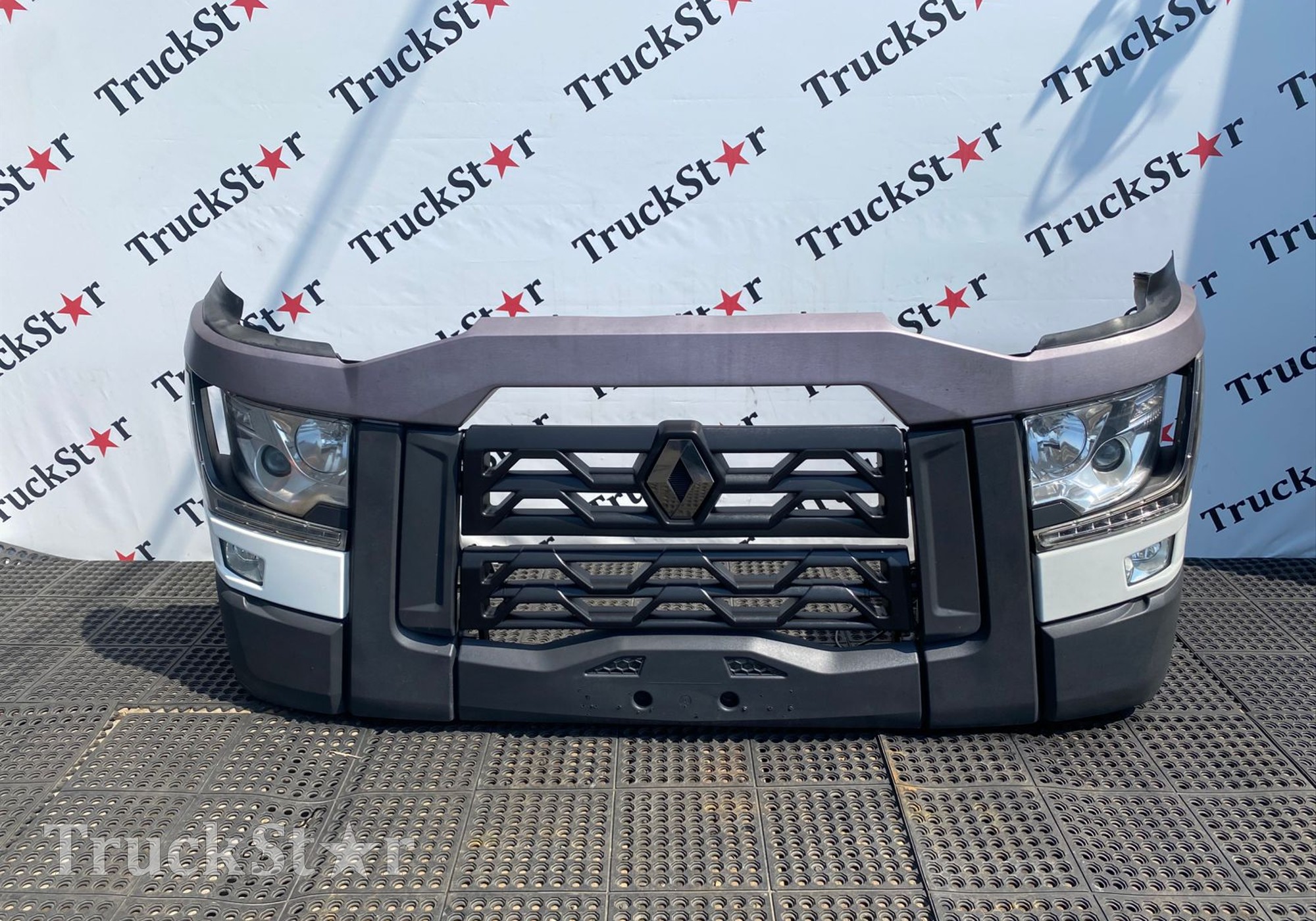 7482594948 Бампер в сборе ноускат 2016г. для Renault T (с 2013)