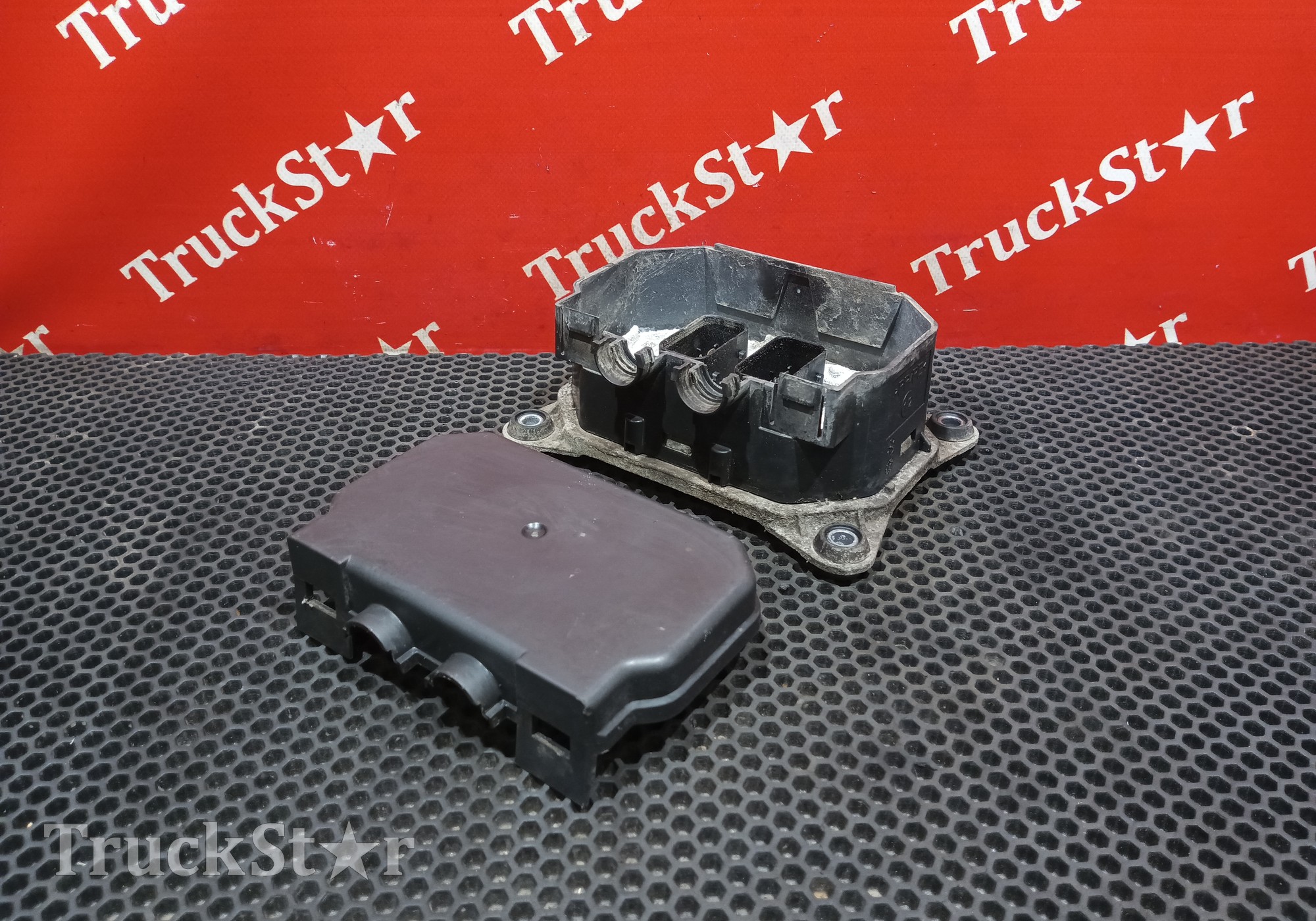 23140888 Блок управления светом FCIOM 2016г. для Renault T (с 2013)