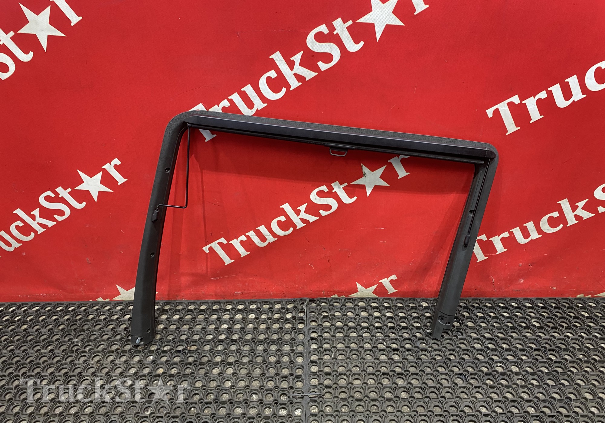 712W626300256 Рамка двери правой 2022г для Sinotruk Sitrak C7H MAX