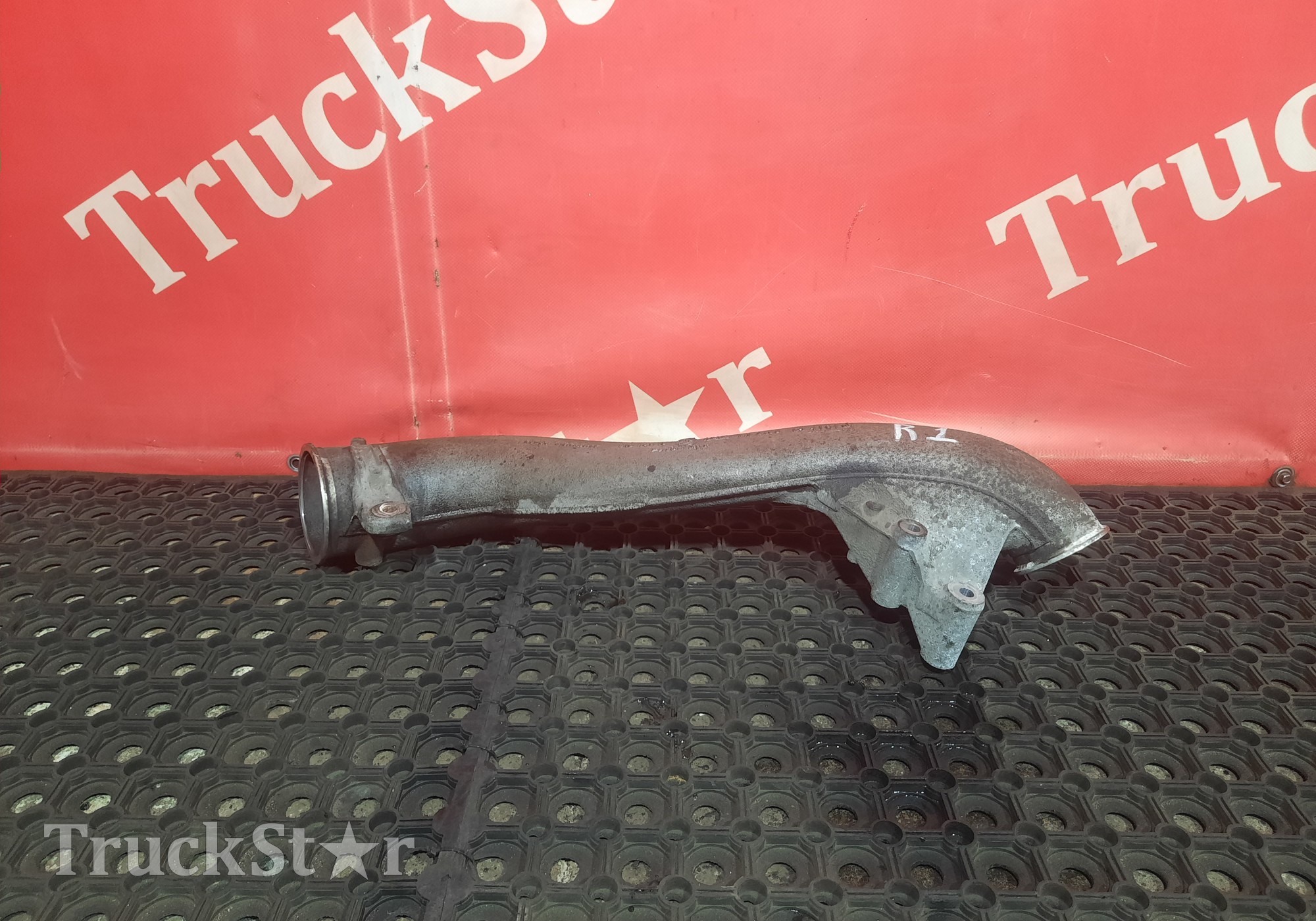 21646919 Патрубок интеркулера для Renault T