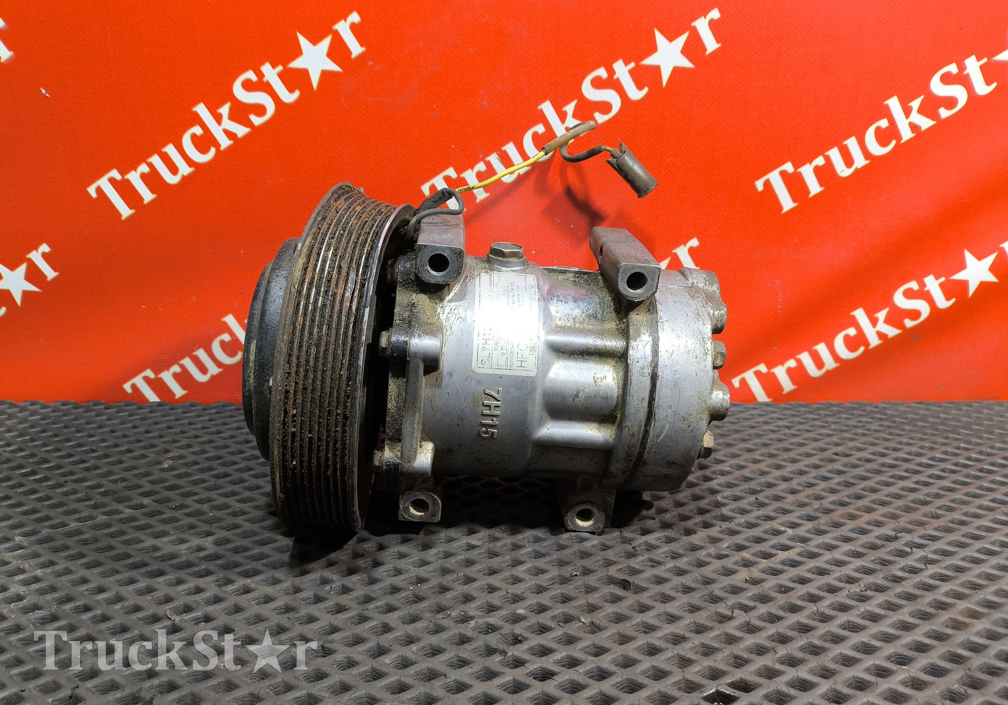 84094705 Компрессор кондиционера для Volvo FM