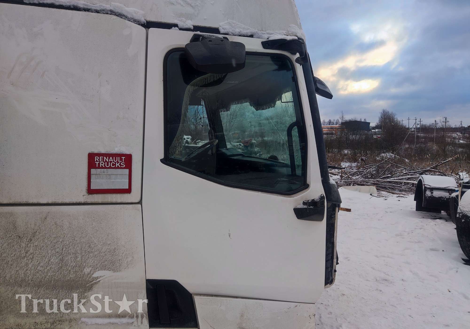 7482702818 Дверь правая в сборе 2020г. для Renault T (с 2013)