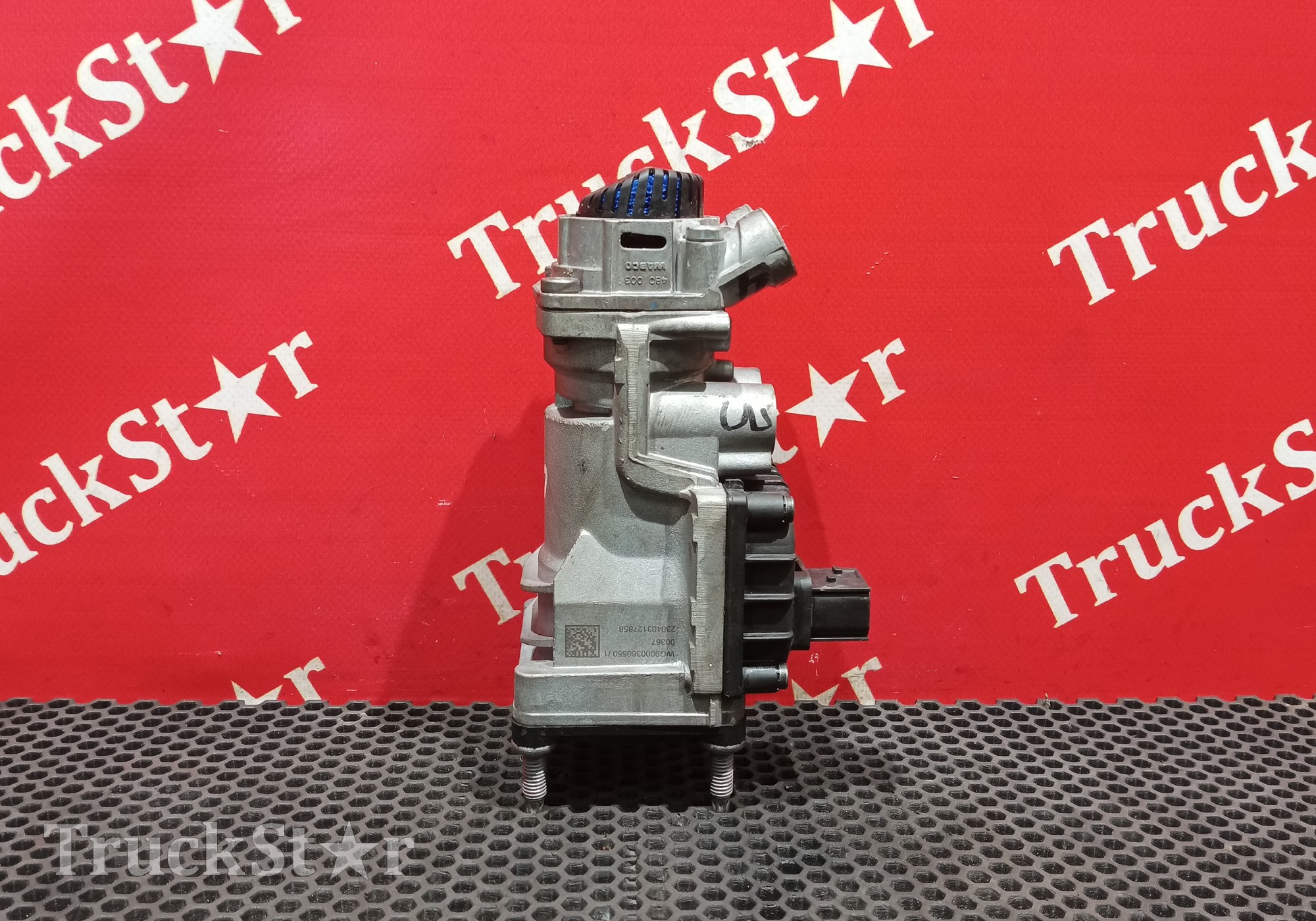 WG9000360550 Кран тормозной главный 2023г.