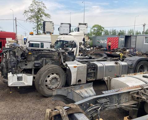 Sinotruk Sitrak C7H 2023 г. в разборе