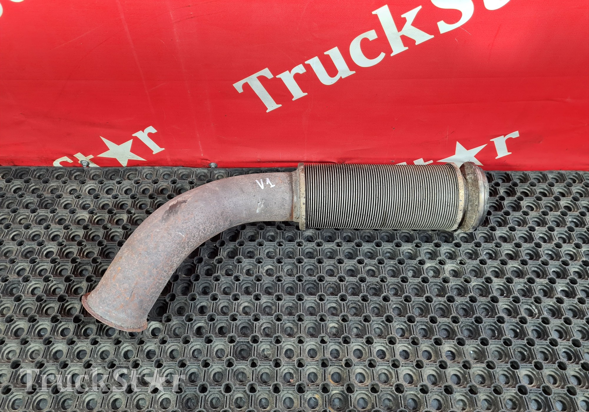 21456672 Труба глушителя приемная для Volvo FH