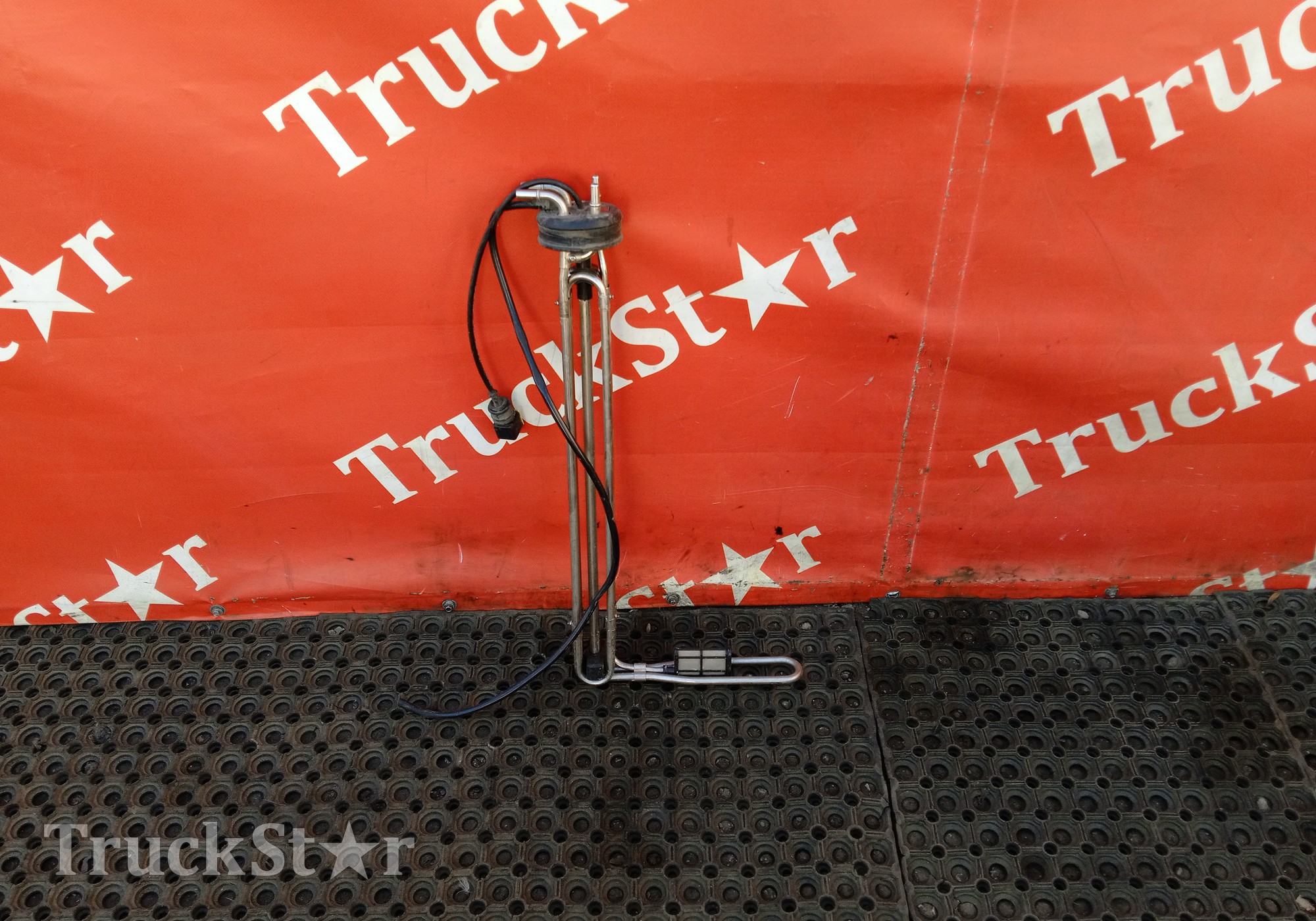 21226079 Датчик уровня AdBlue для Volvo FM