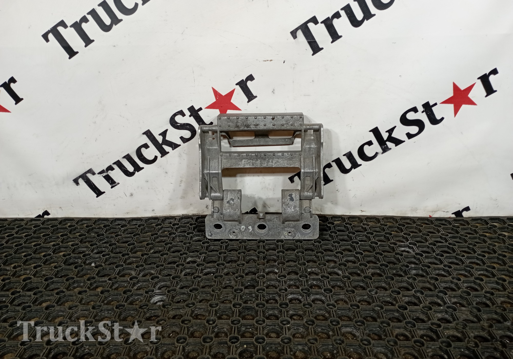 1689404 Подножка обслуживания для Daf XF95