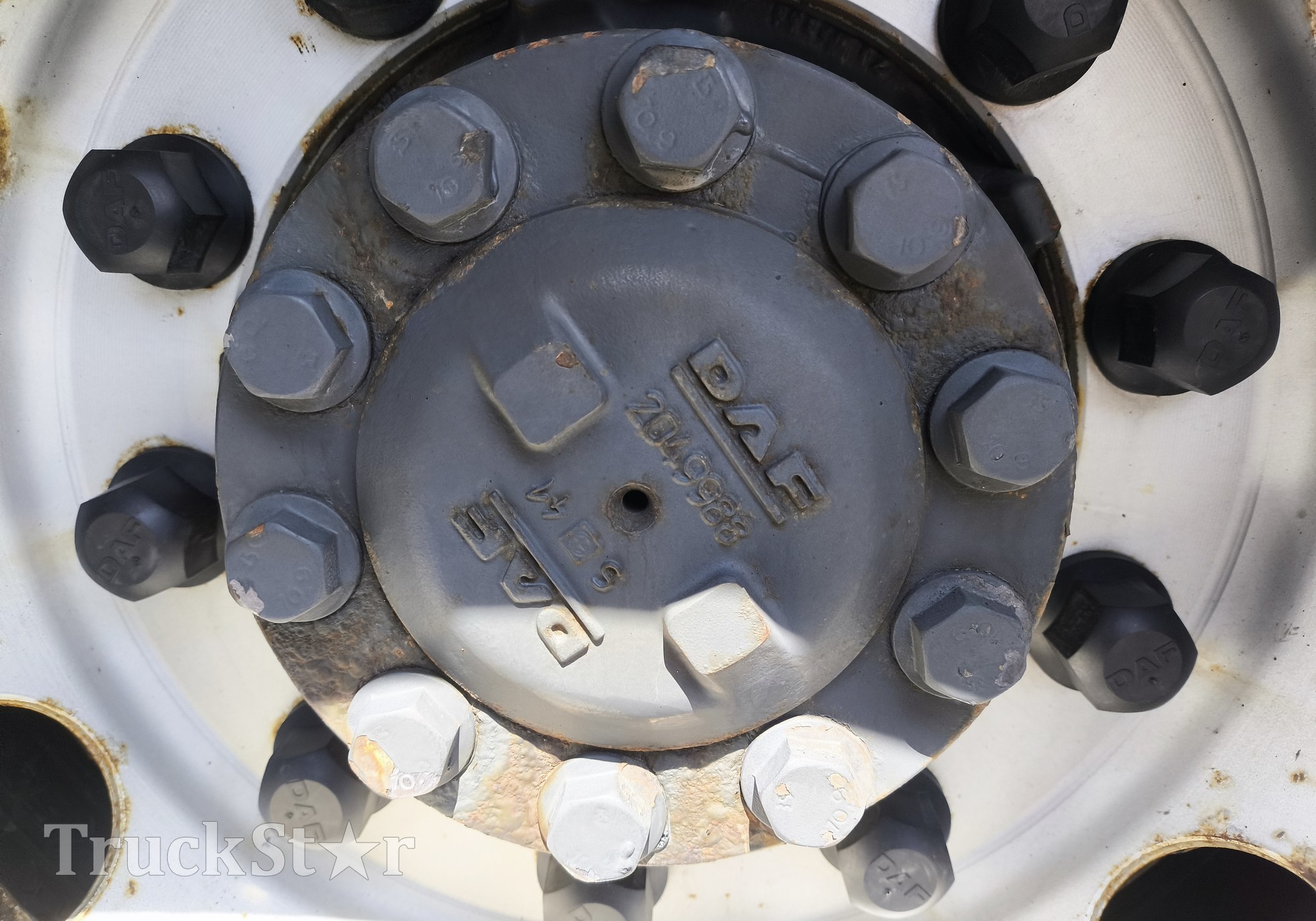1886141 Полуось без блокировки 2018г. для Daf XF106 (с 2012)