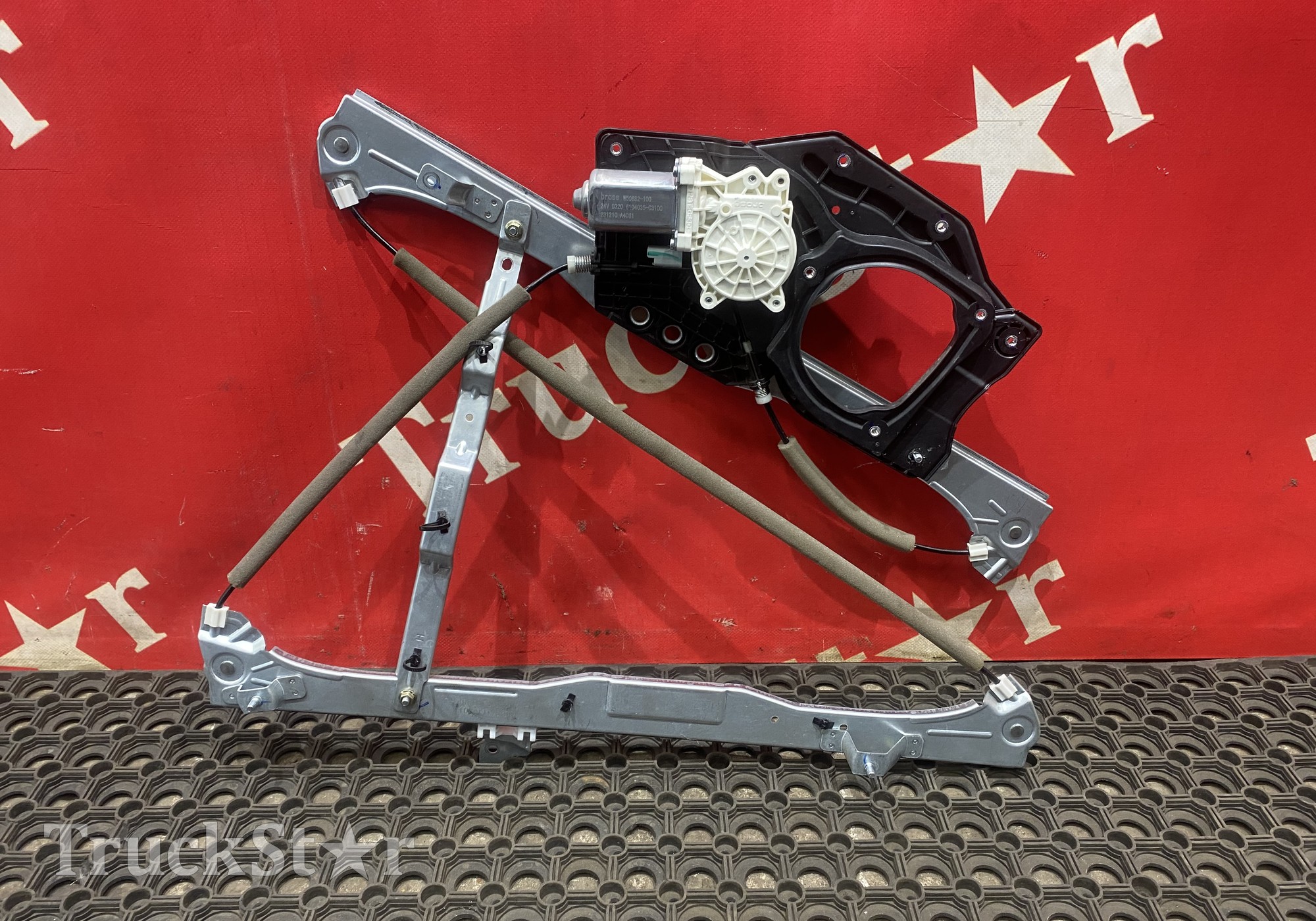 6104010C6200 Стеклоподъемник левый 2024г для DongFeng GX DFH4180