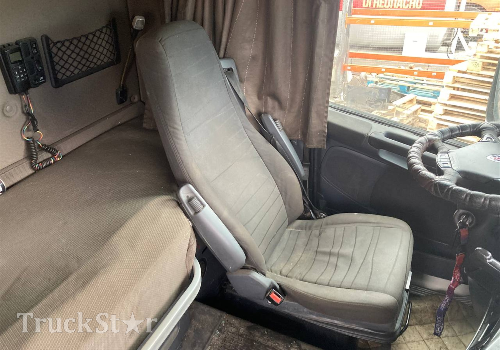 1510375 Сиденье водительское пневматическое для Scania 5-series