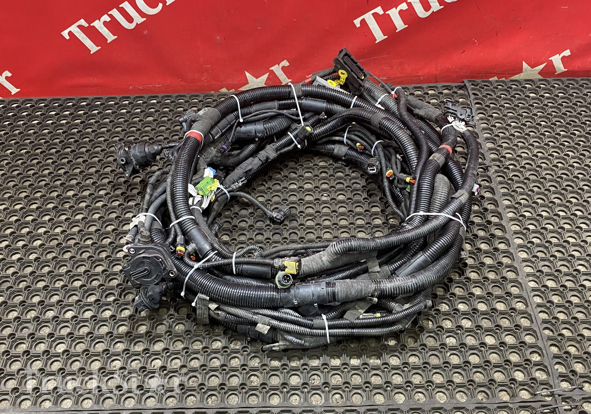 3724580GX460 Проводка шасси 2024г для DongFeng GX DFH4180