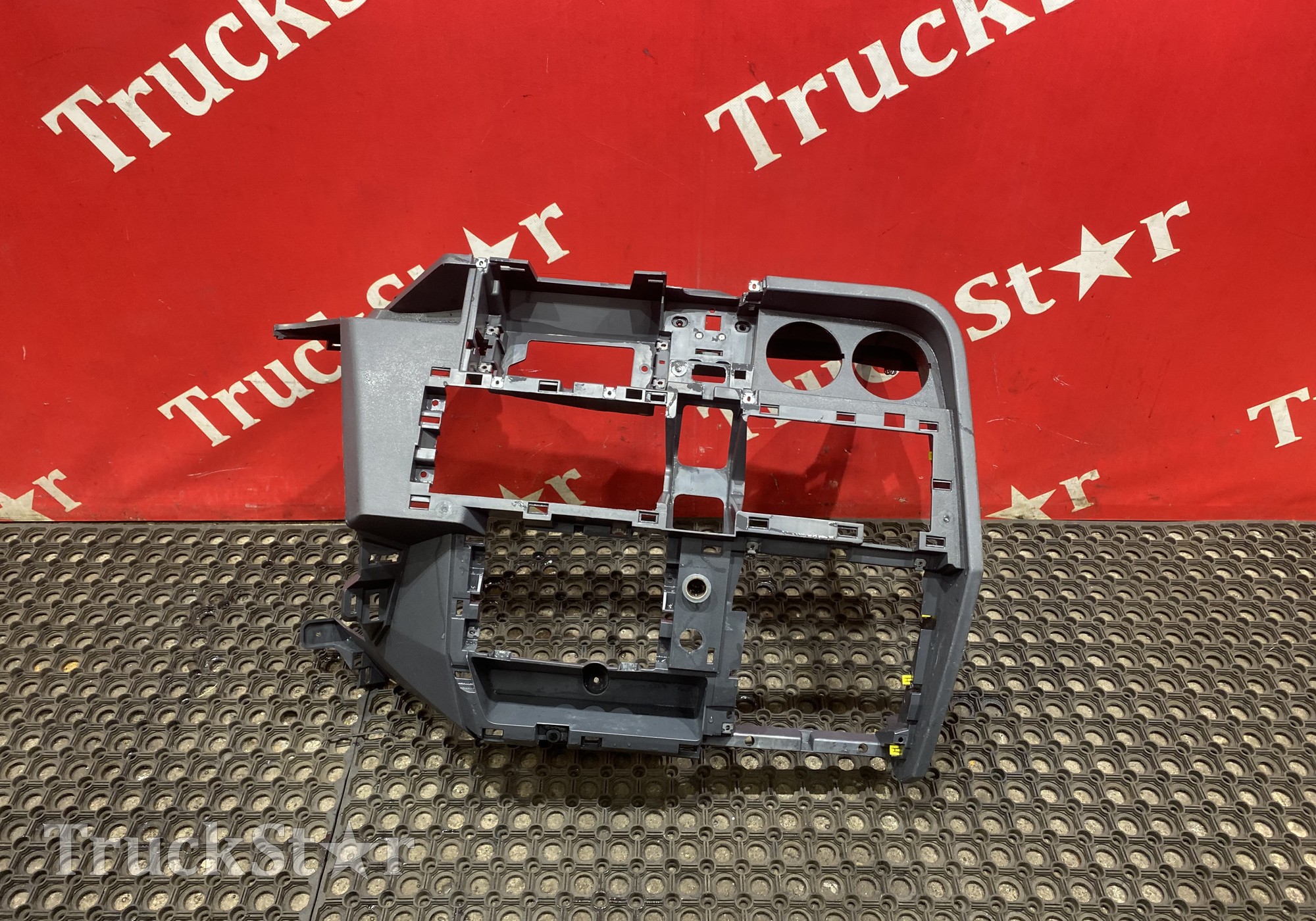 7484527808 Корпус панели приборов для Renault T (с 2013)