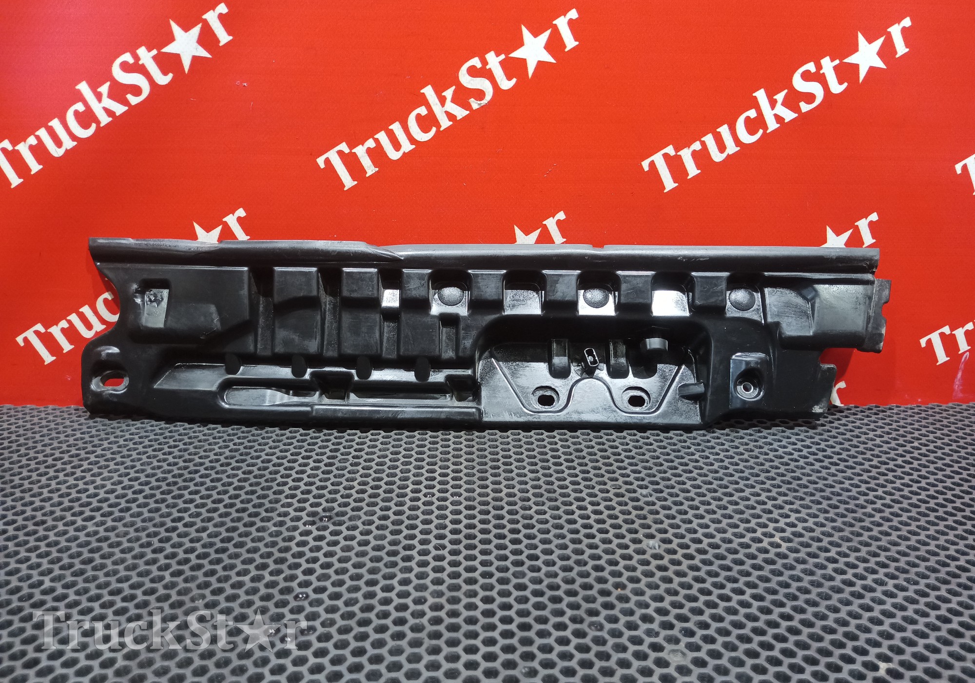 7482555262 Уплотнитель капота правый 2020г для Renault T (с 2013)