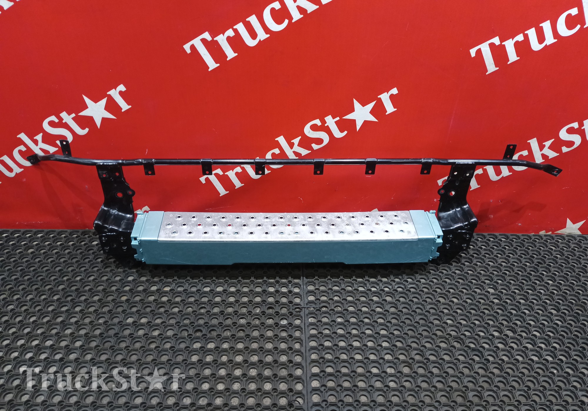 8406186C6200 Кронштейн бампера переднего 2024г для DongFeng GX DFH4180
