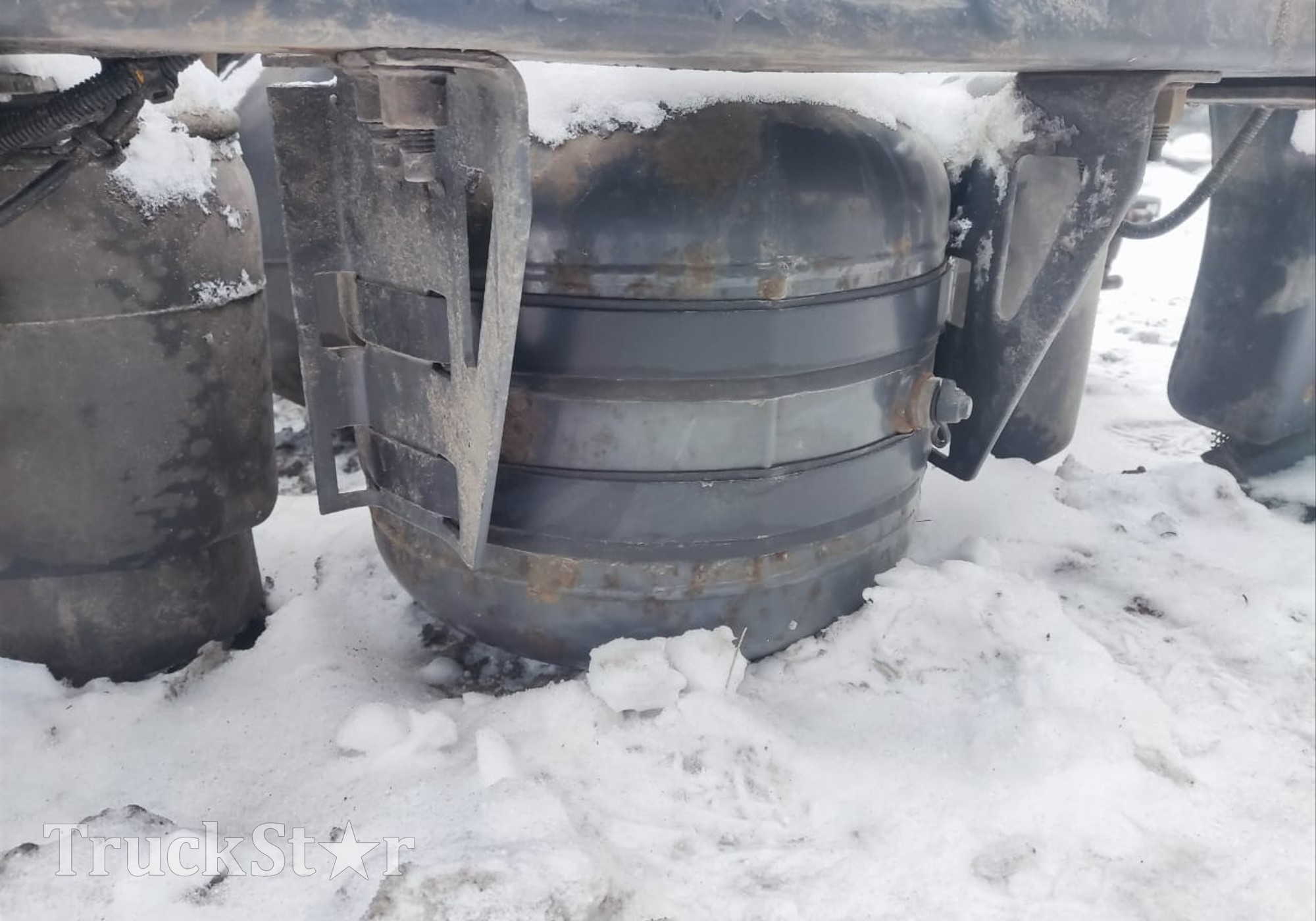 7421187795 Ресивер воздушный 39L 2016г. для Volvo FM