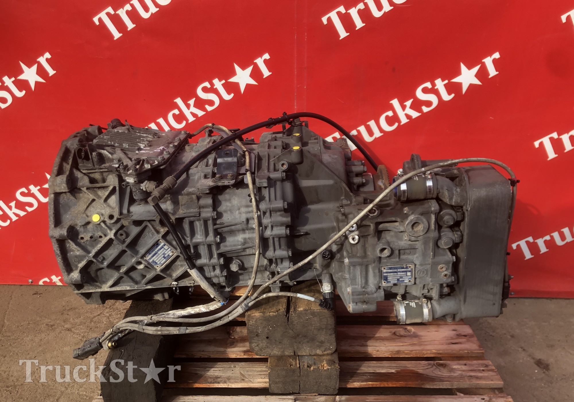 2011076 АКПП в сборе ZF 12AS2331TD 2015 г. для Daf XF106