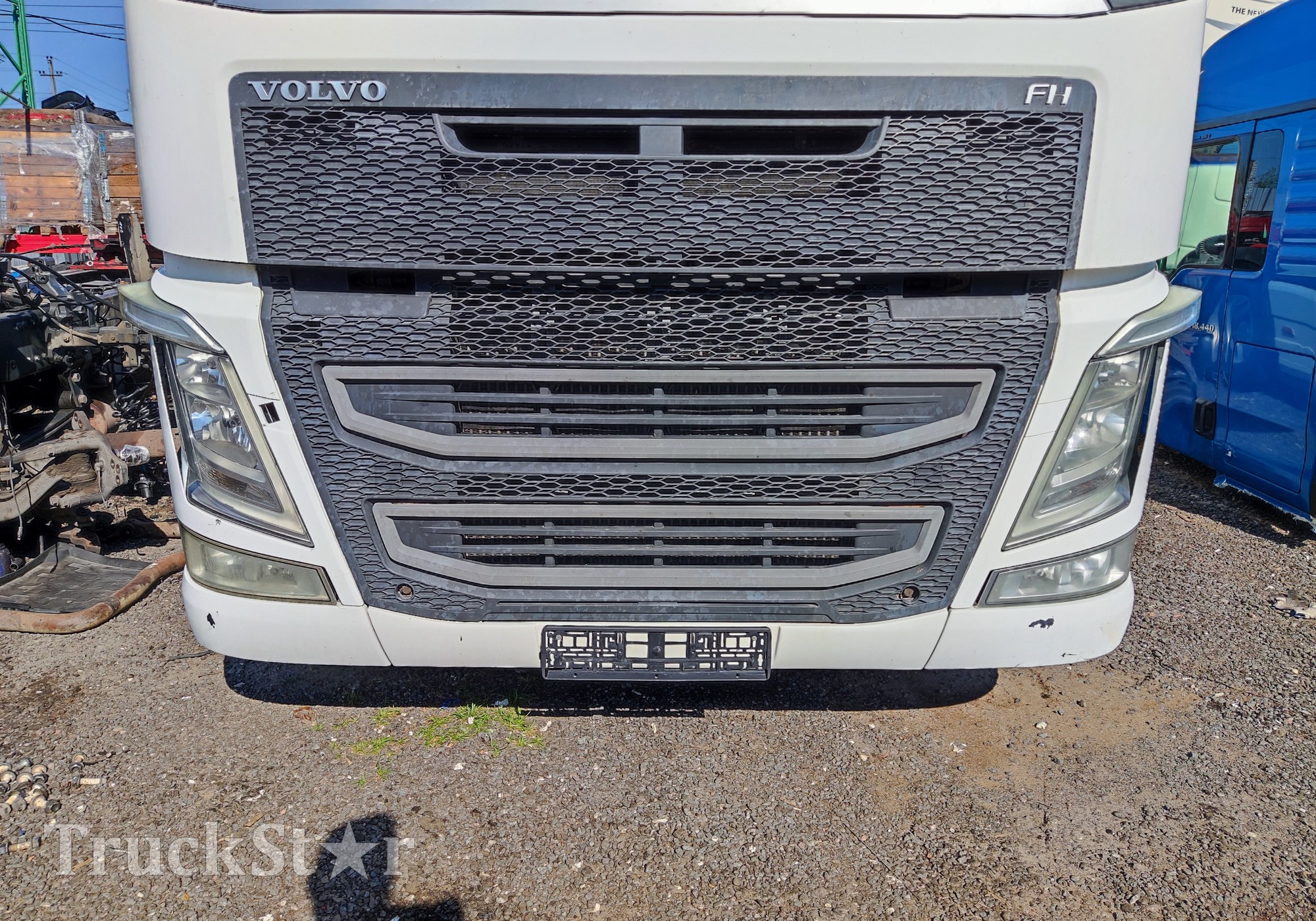 82491903 Бампер в сборе ноускат для Volvo FH 4 (с 2012)