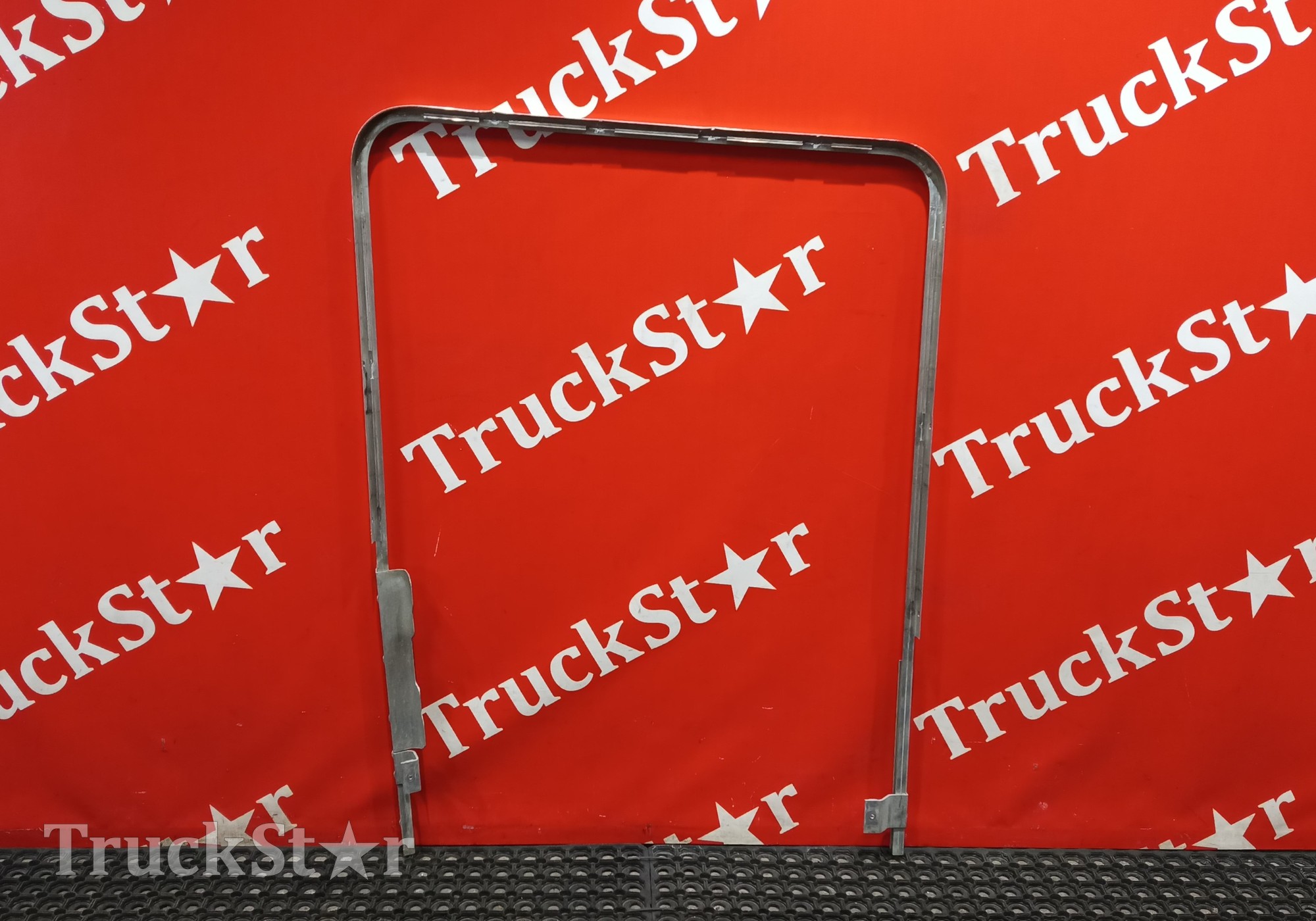 1885464 Направляющая стекла двери левой для Scania 4-series