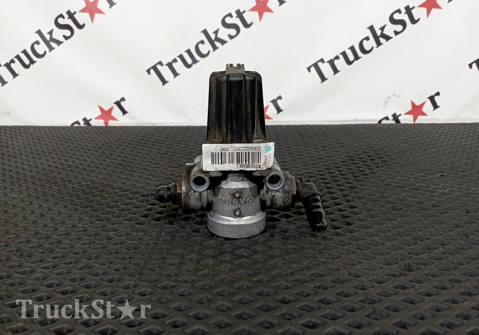 WG9000360549 Клапан тормозной 2023г. для Sinotruk Sitrak C7H