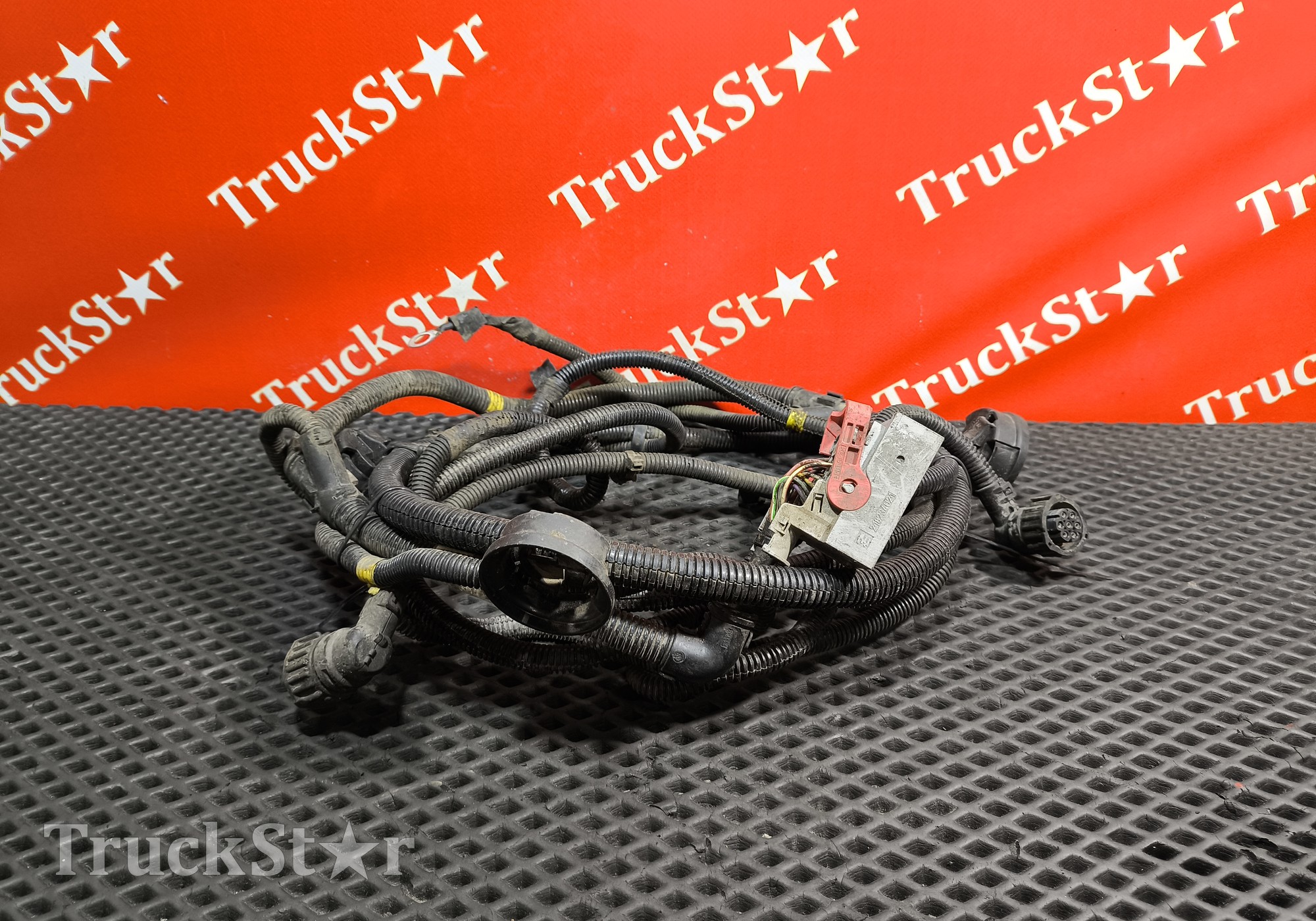 21546672 Проводка задних фонарей 2017г. для Volvo FM