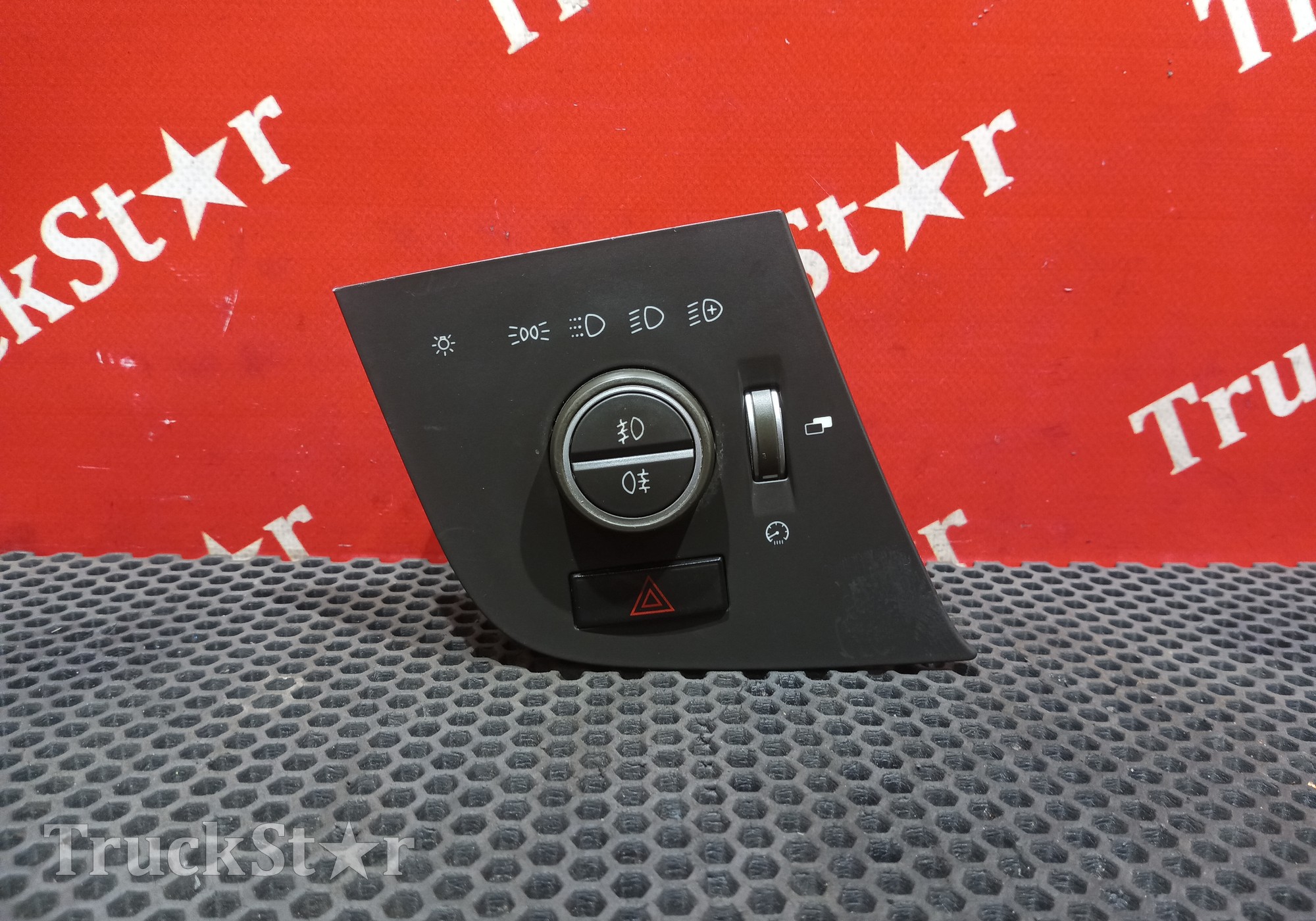 22154311 Блок управления светом 2019г. для Volvo FH 4 (с 2012)