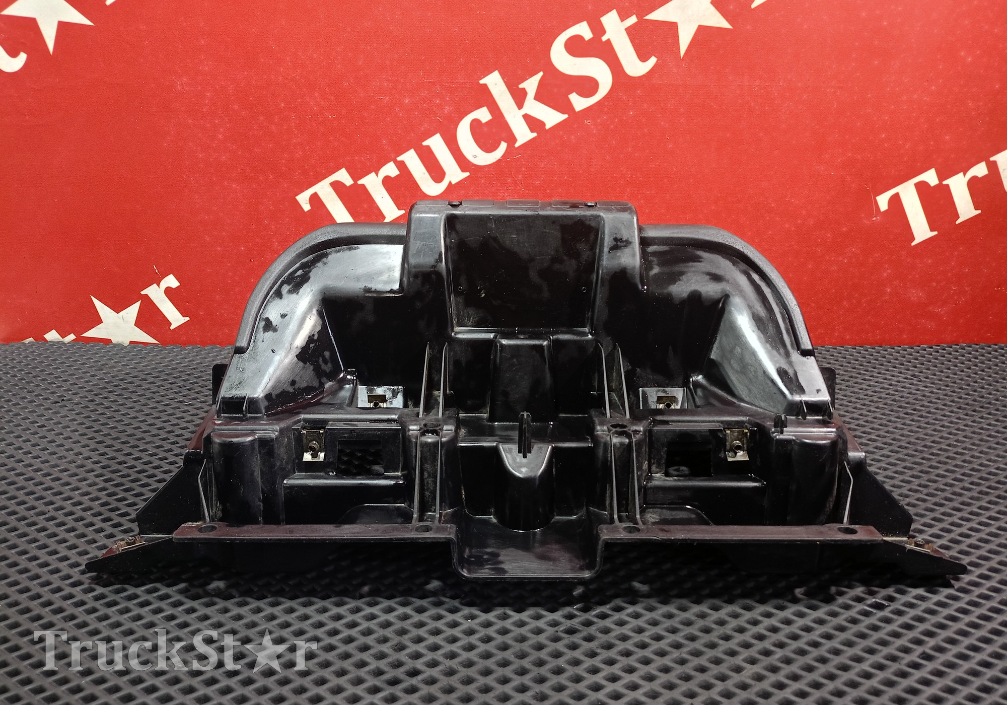 1792365 Панель салона нижняя для Daf XF105