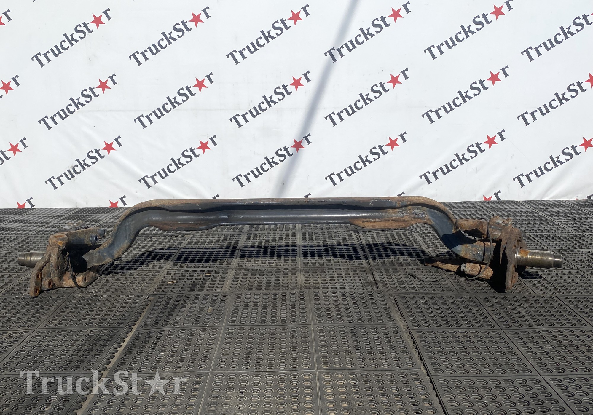 7920964 Балка передняя в сборе для Iveco EuroTech