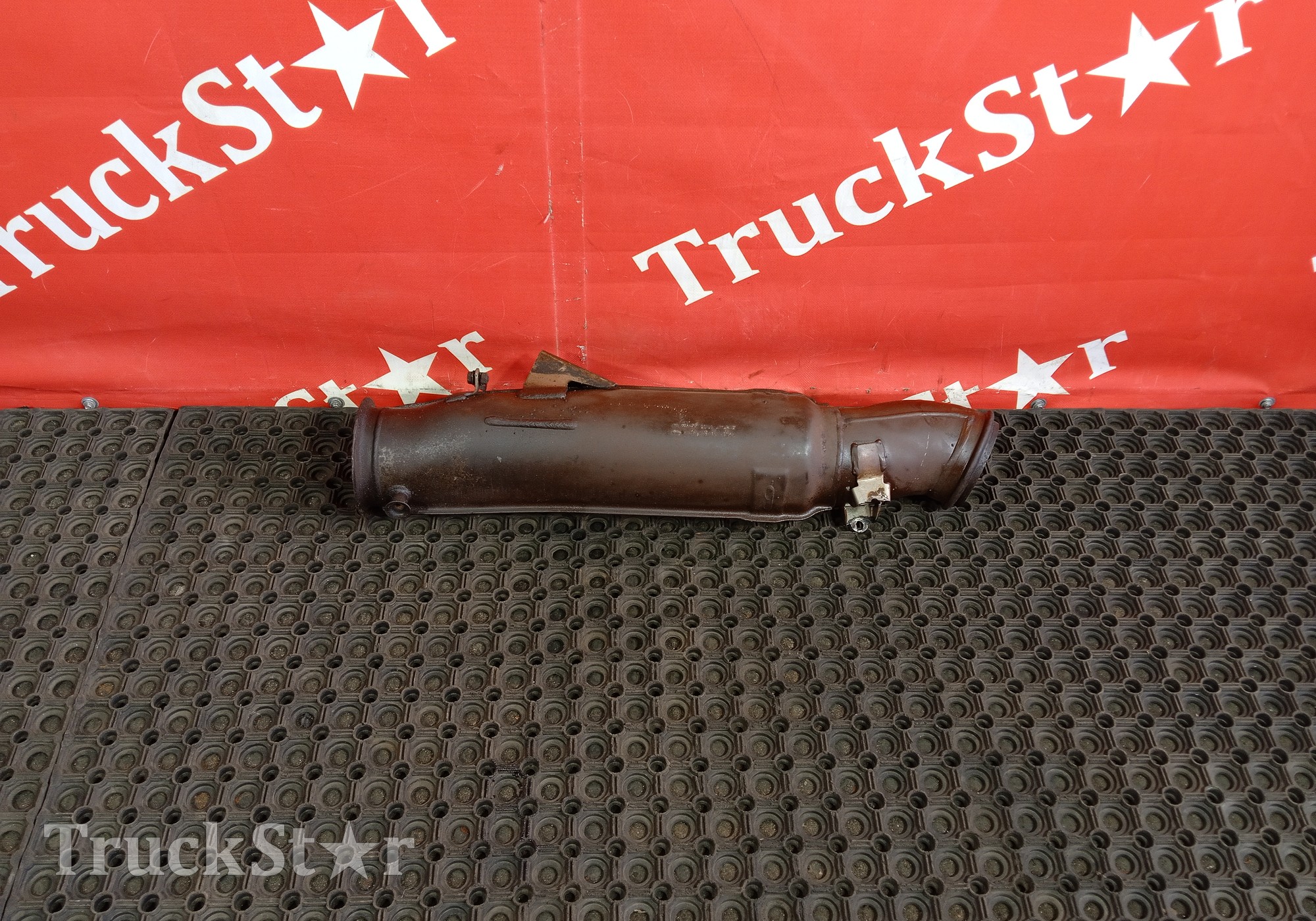 51152305019 Приемная труба глушителя для Man TGX