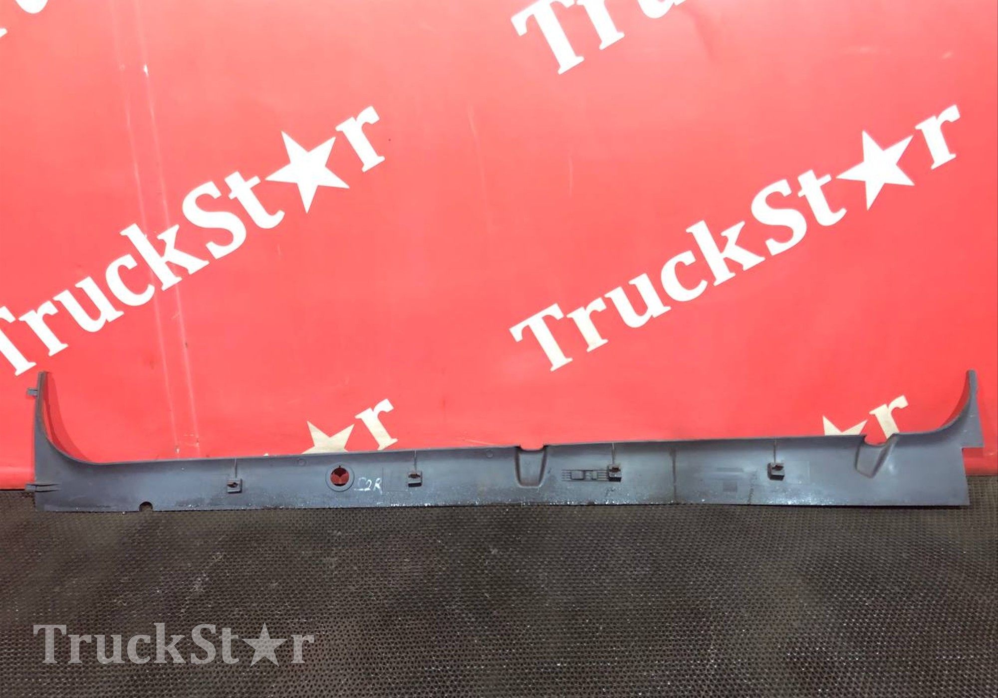 1892237 Панель кабины передняя правая для Scania 5-series T (с 2004 по 2016)