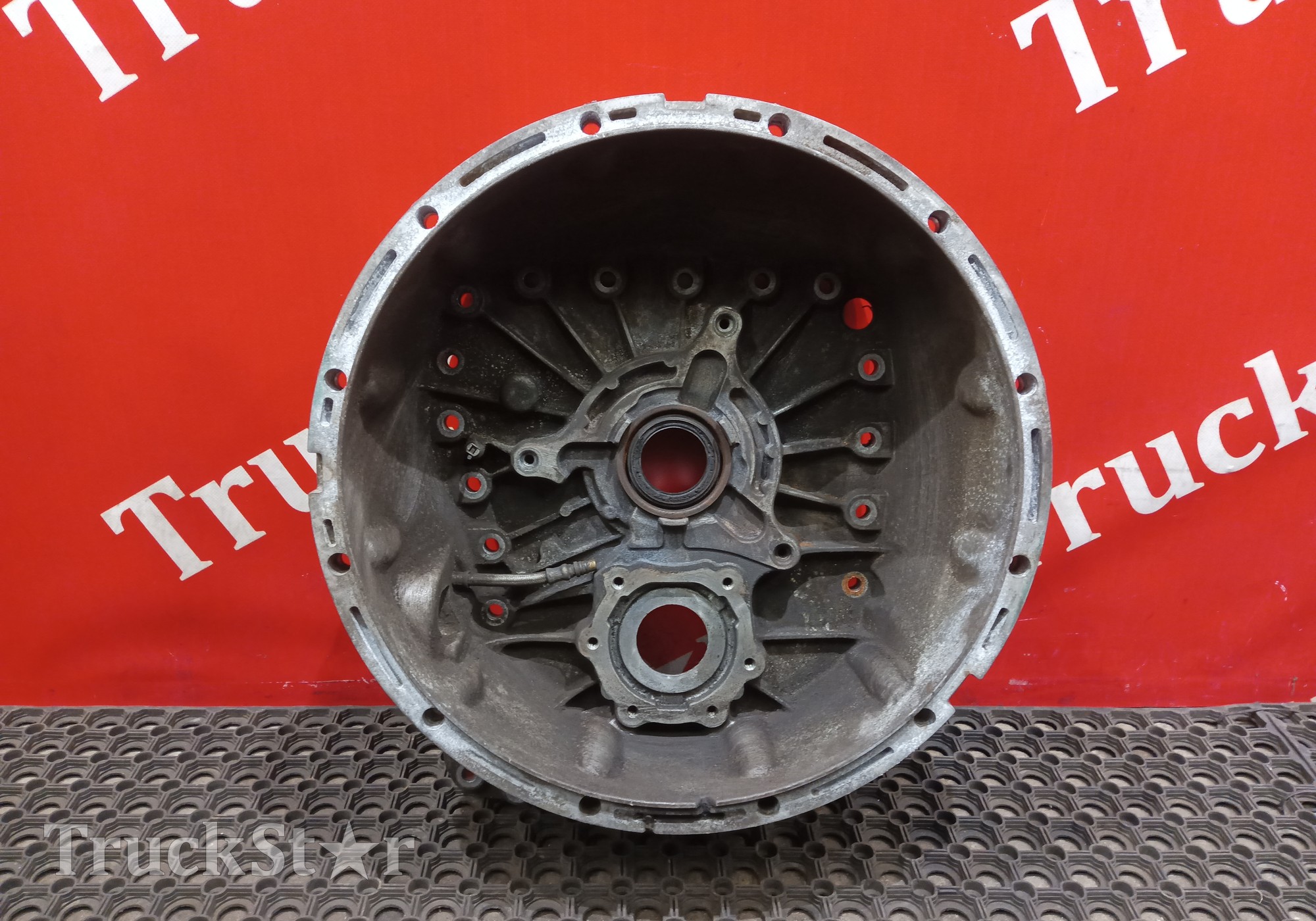23003679 Корпус АКПП ( колокол ) 2019г. для Volvo FH 4 (с 2012)