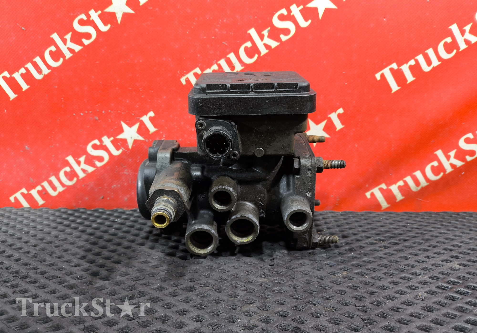 20456402 Кран управления тормозами прицепа для Volvo FM