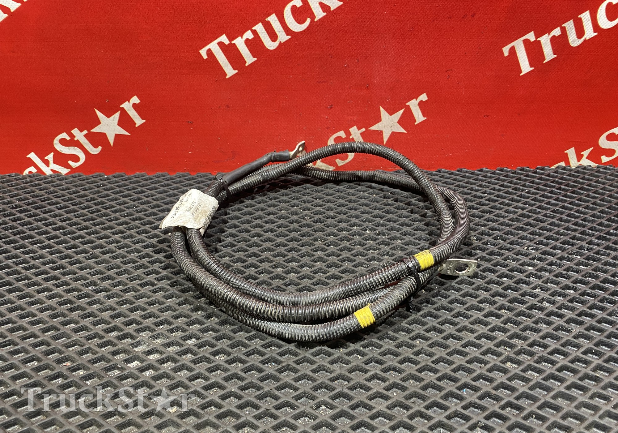 7421566734 Кабель силовой 1870мм / 10мм 2018г для Renault T