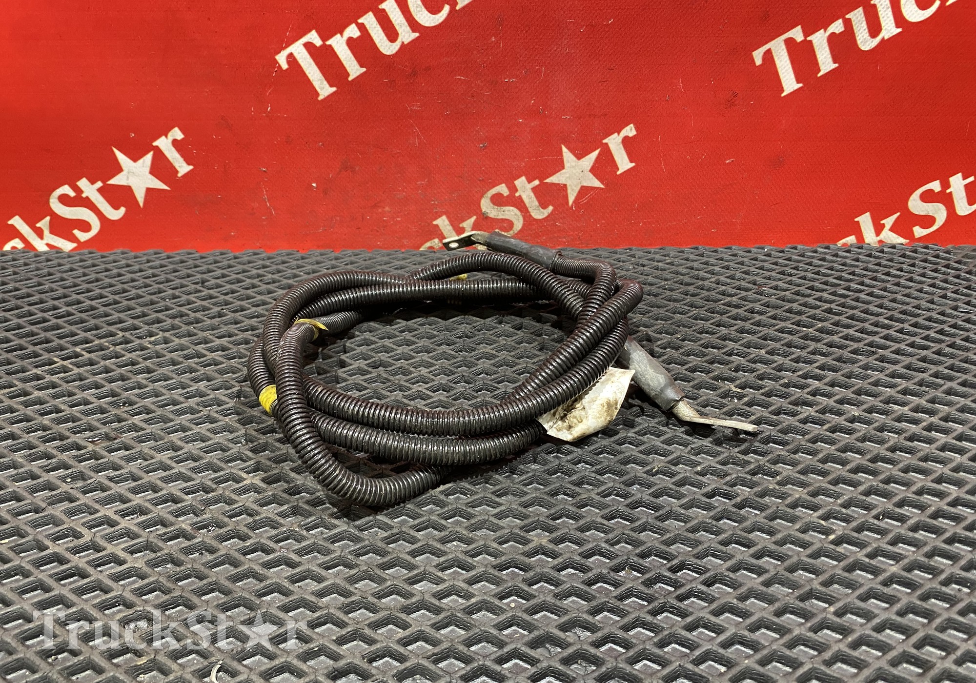 21566733 Провод силовой 1855 мм / 10 мм для Volvo FH 4 (с 2012)