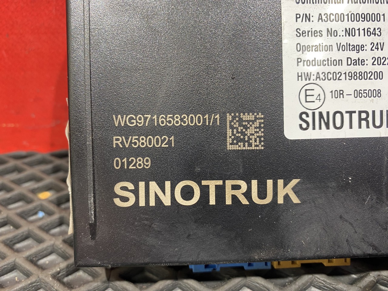 MᰔᩚK ( •ॢ◡-ॢ)✧˖° ♡ WG9716583001 Блок управления светом 2022г Sinotruk Sitrak