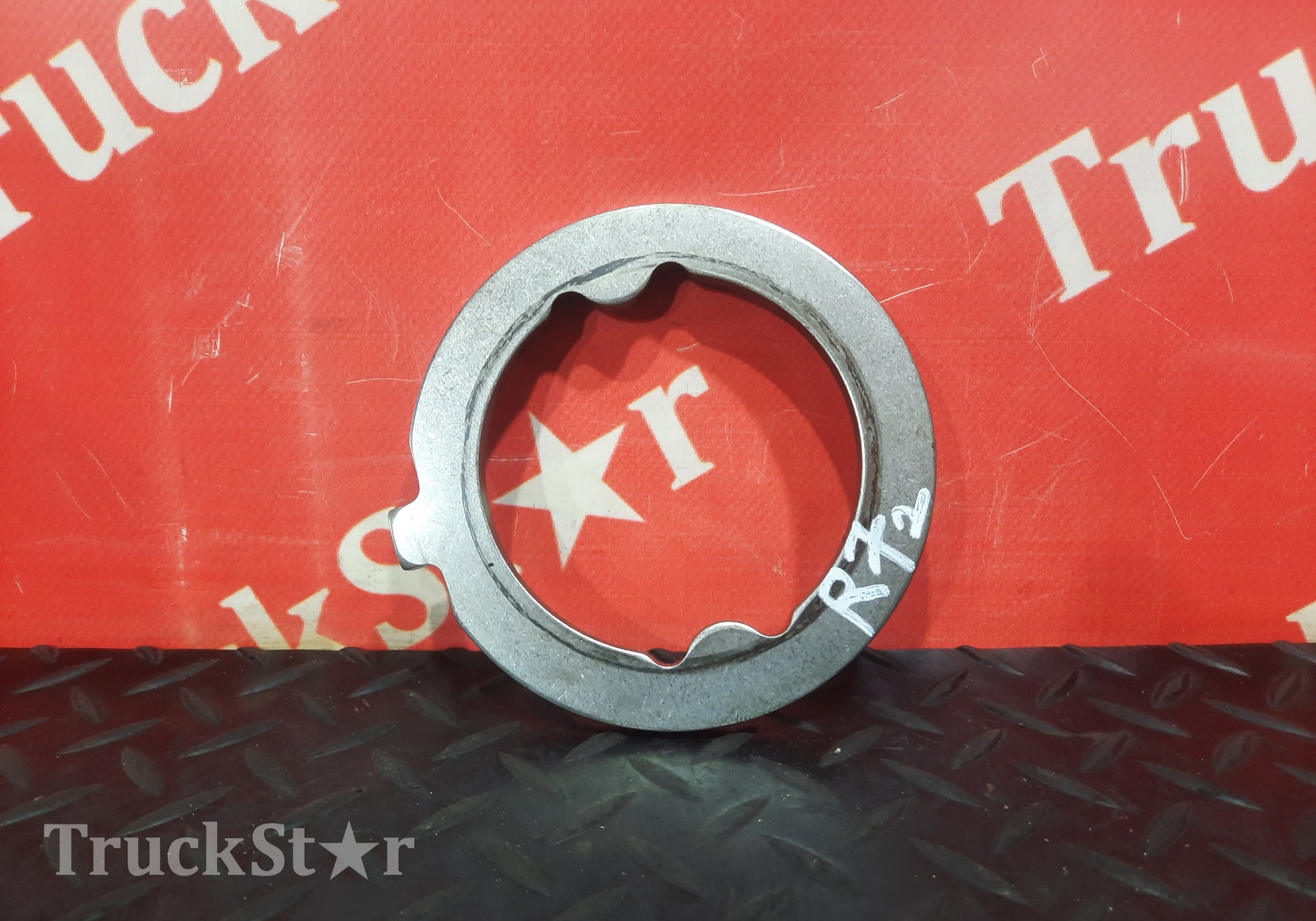 7422087339 Шайба задней ступицы для Volvo