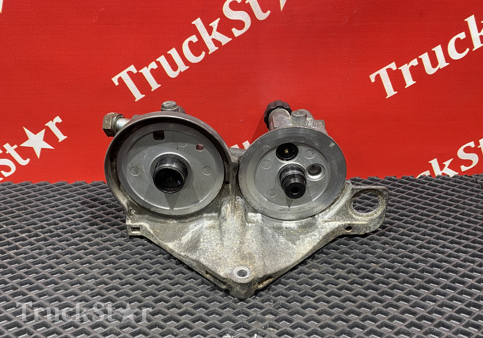 21023285 Корпус топливного фильтра для Volvo FM