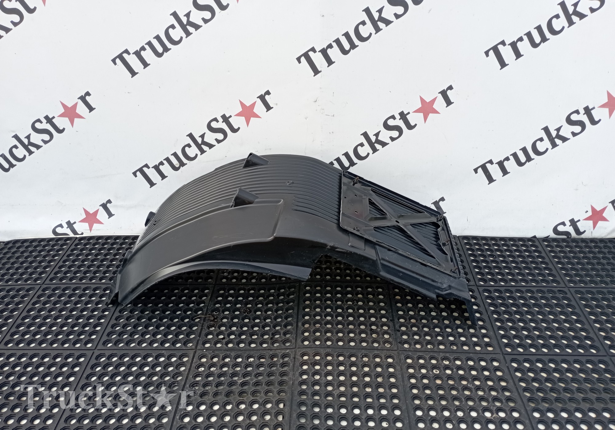 82110404 Крыло переднее левое передняя часть для Volvo FH 4 (с 2012)