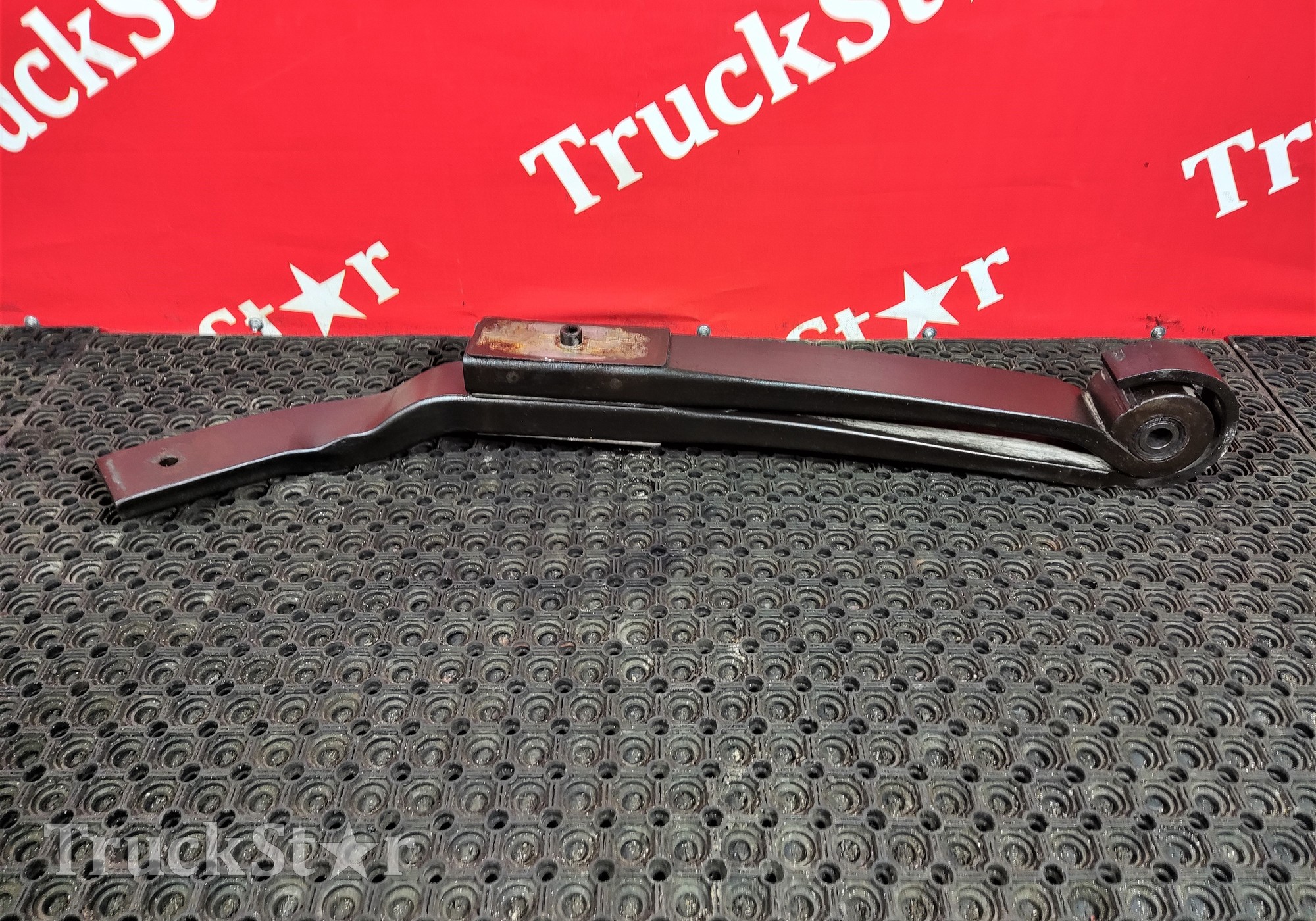 7421079759 Полурессора левая для Renault Magnum