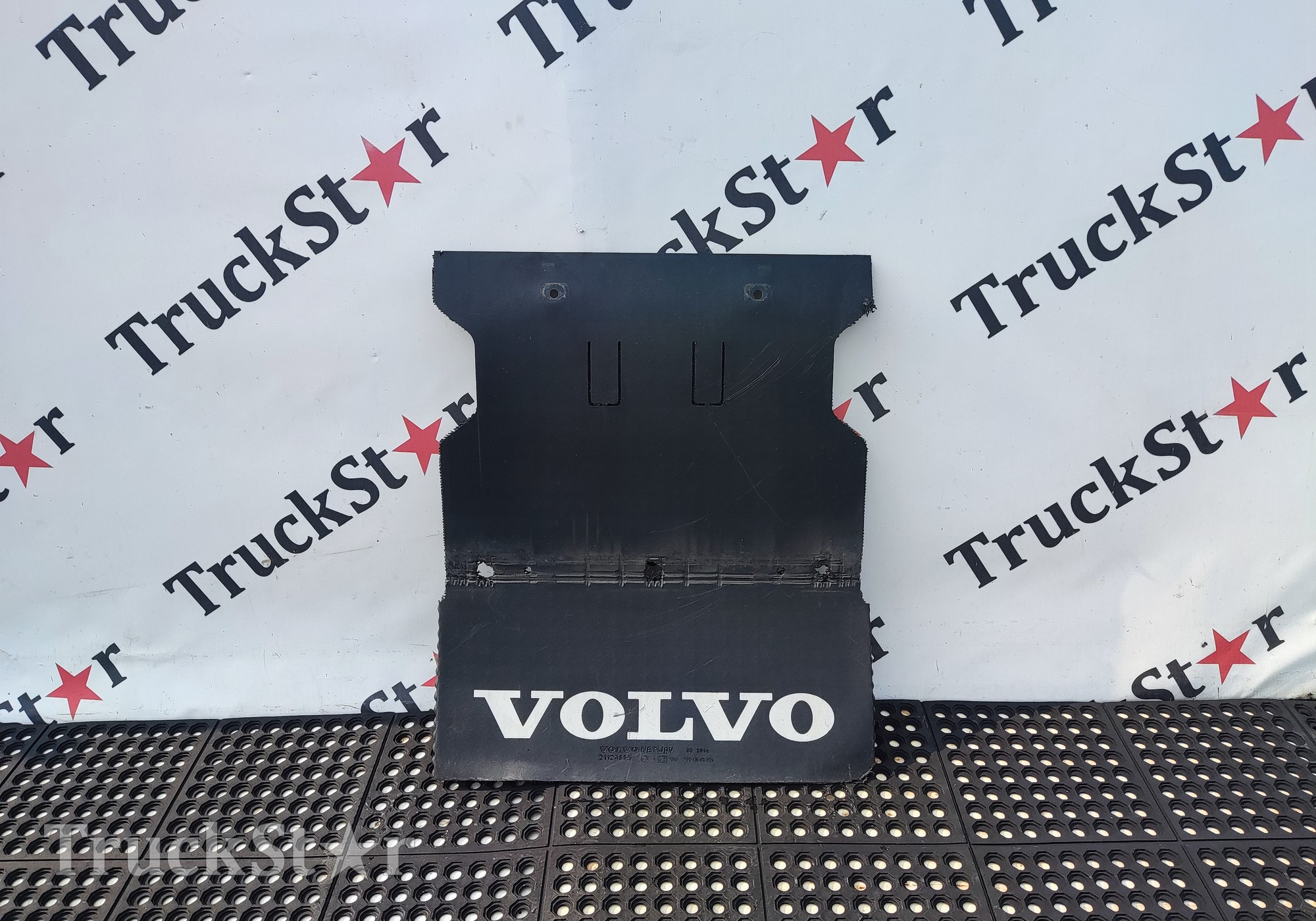 21124669 Брызговик крыла заднего для Volvo FH