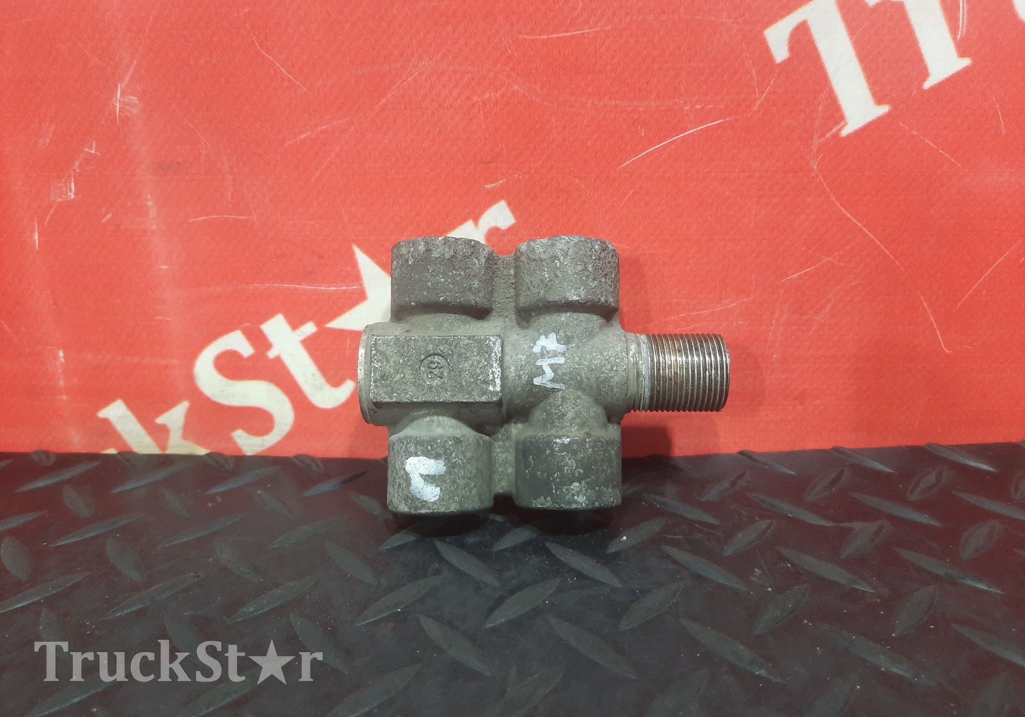 81521206083 Распределитель тормозных сил для Man TGX II (с 2012)