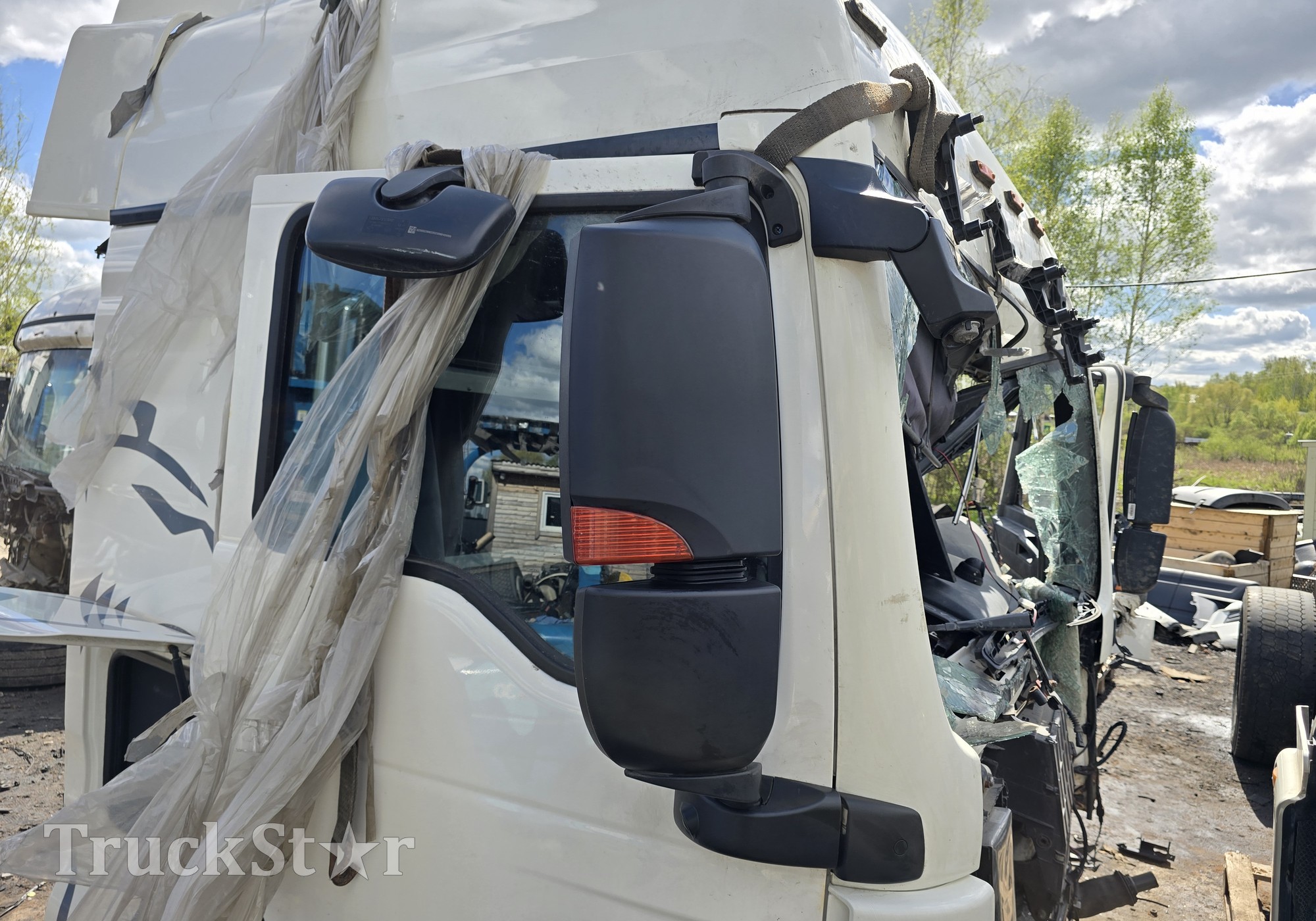 712W637300005 Зеркало боковое правое с камерой 2023г. для Sinotruk Sitrak C7H
