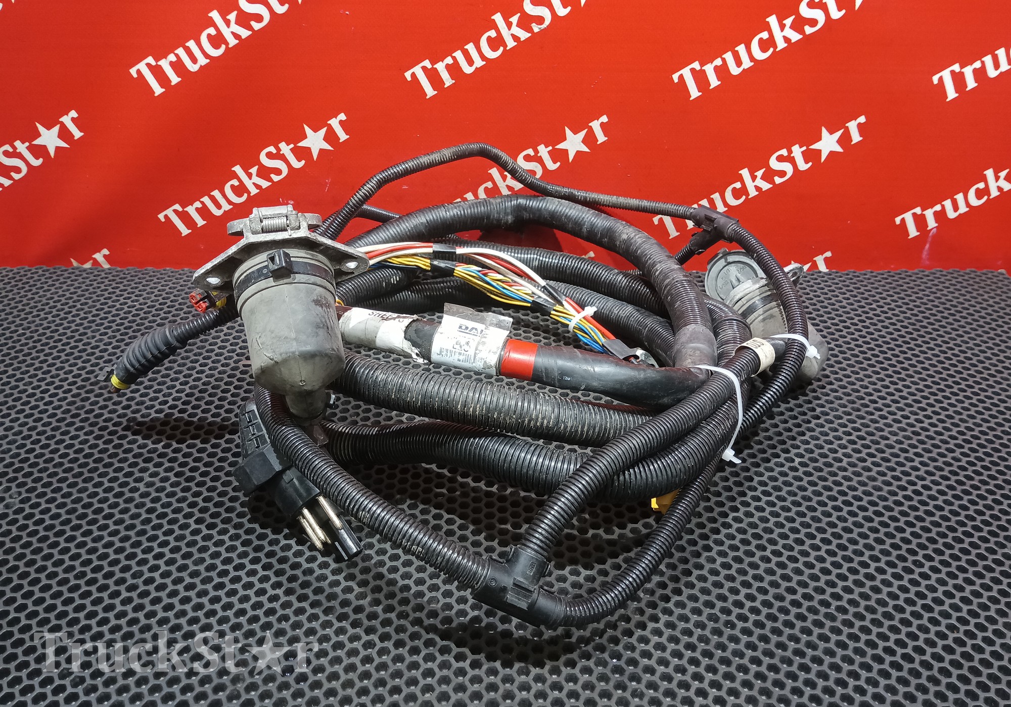 1887592 Проводка перекидок для Daf XF105 (с 2005)
