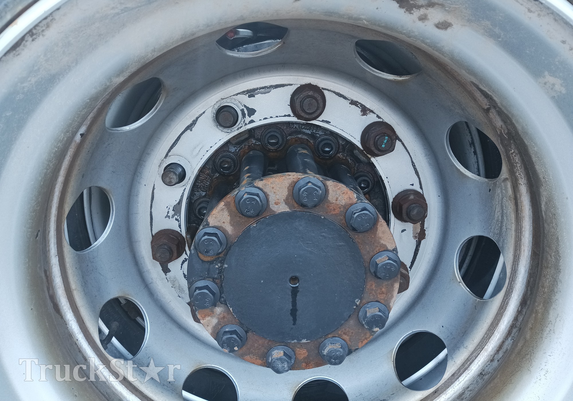 3104010BA9TC00B Ступица задняя 2023г для Faw J7 (с 2018)