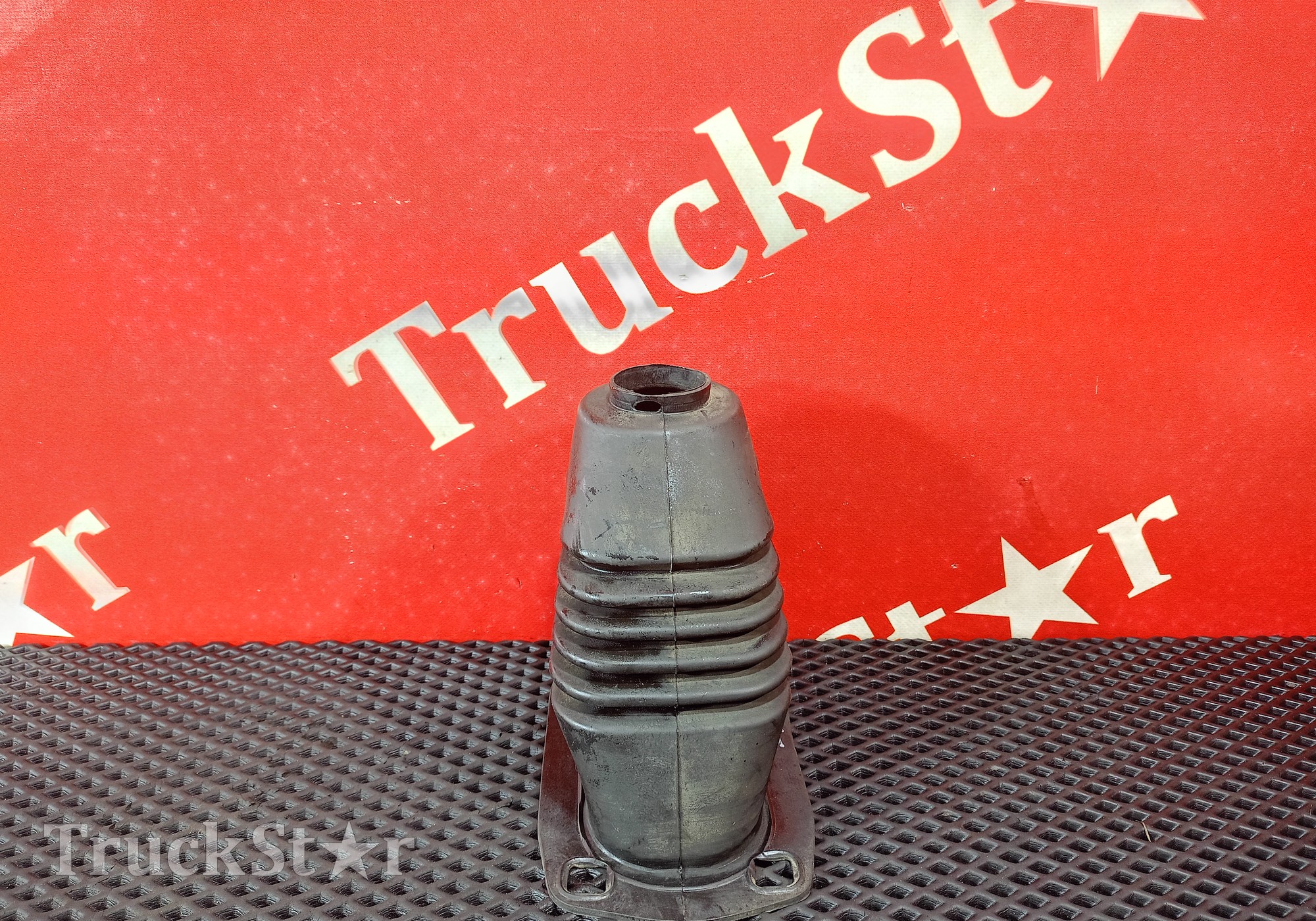 20583503 Кожух рулевой колонки для Volvo FH 4 (с 2012)