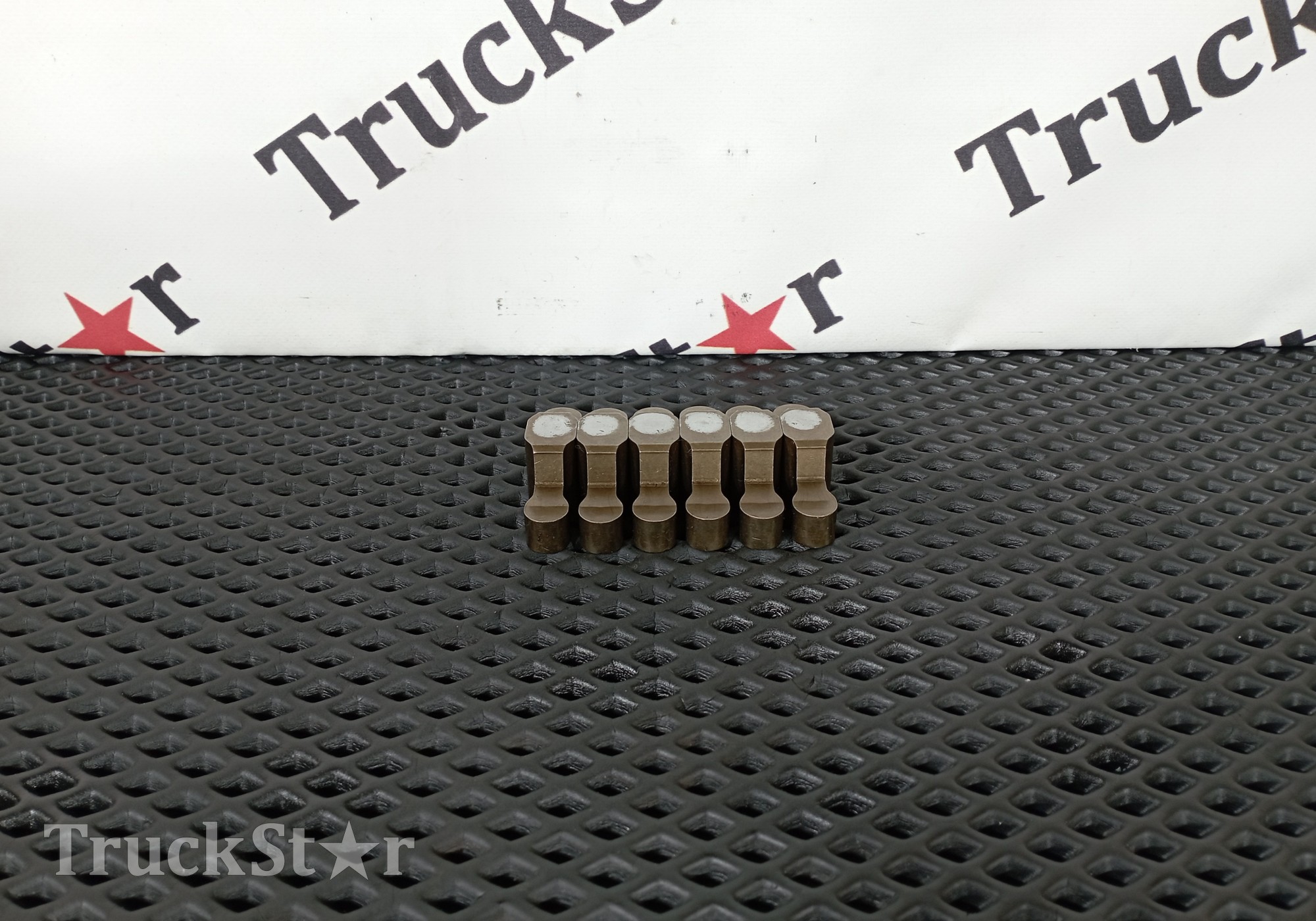 7403183207 Комплект толкателей впускного рокера 2020г. для Volvo FM