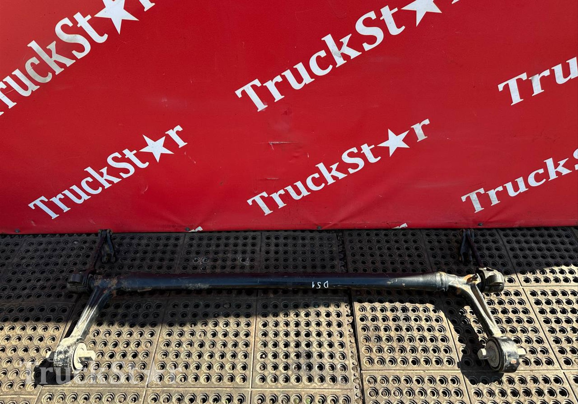 2145616 Торсион кабины 2019г для Daf XF106 (с 2012)
