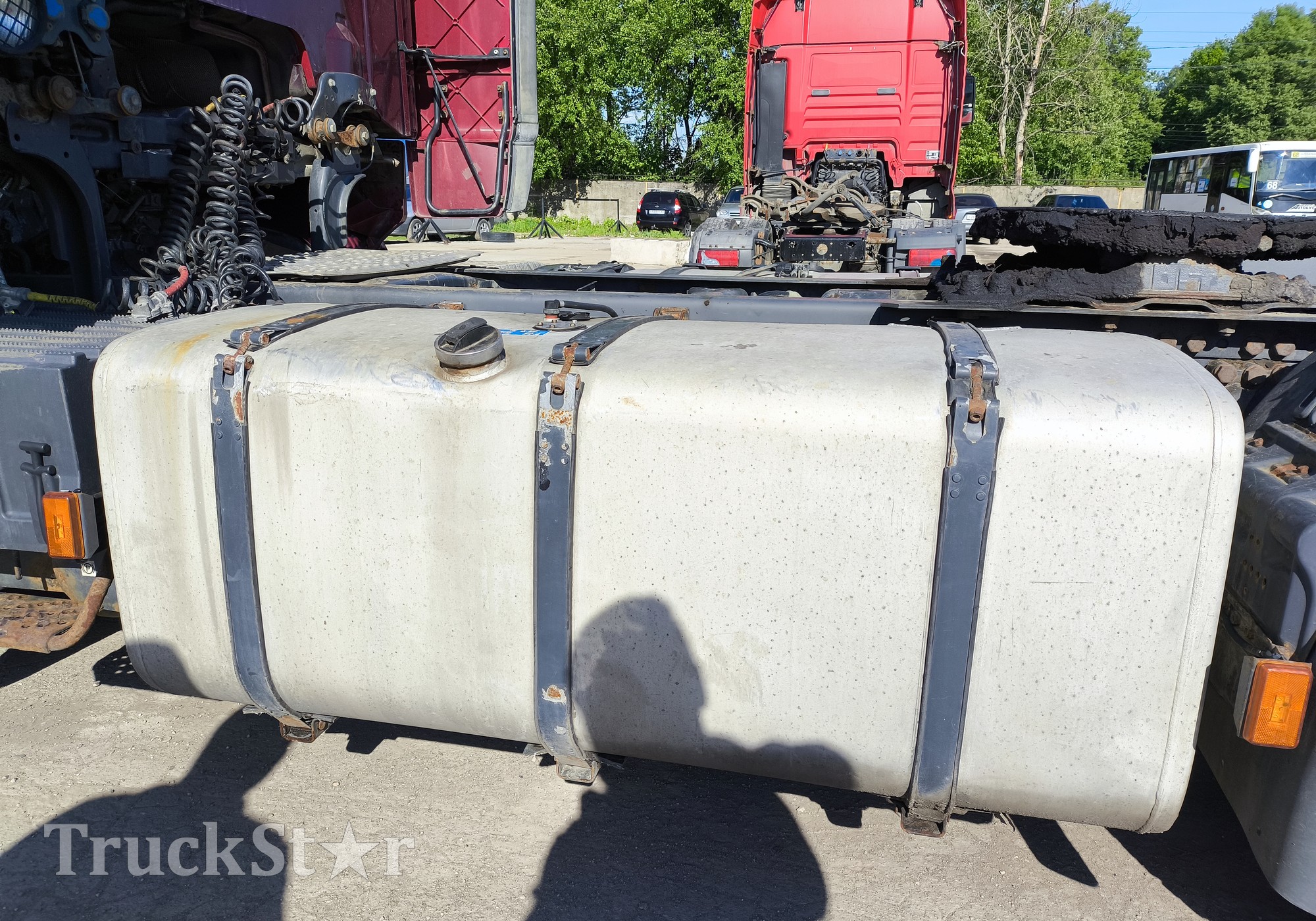 1871192 Бак топливный 700 L для Scania 4-series