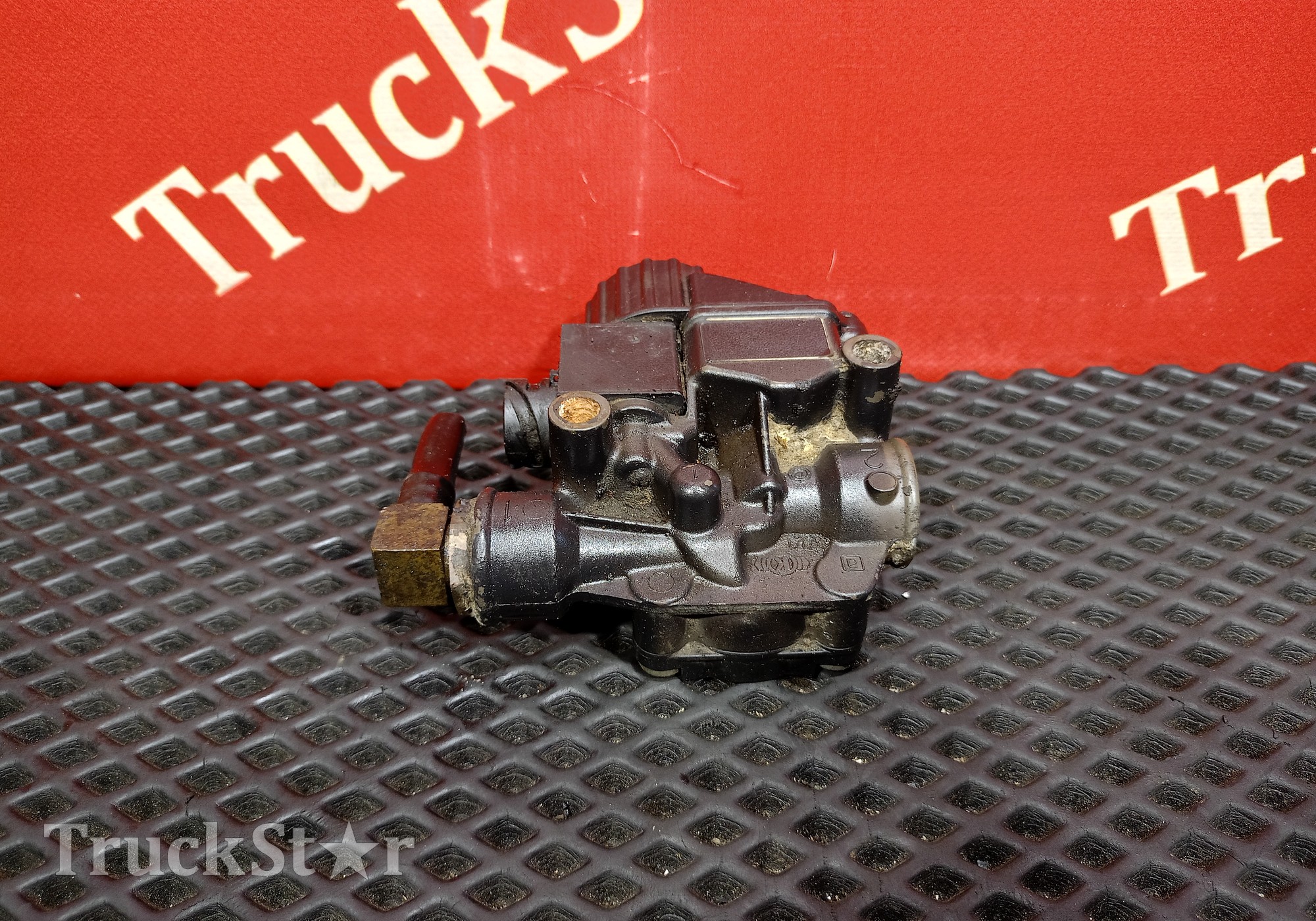 81524526039 Кран ABS для Man TGX TG3 (с 2020)