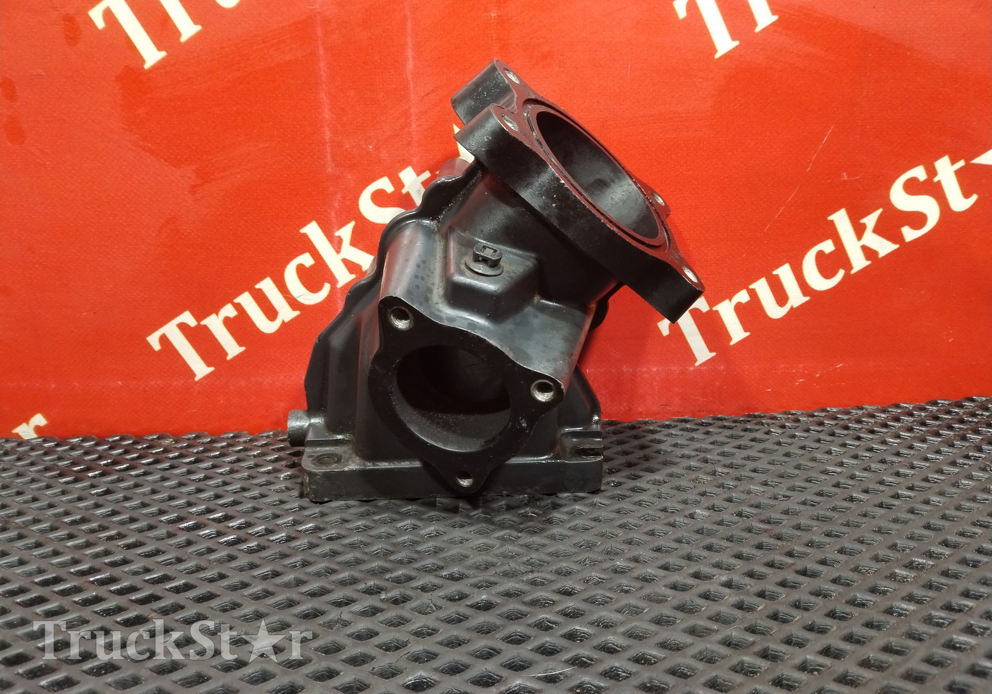 7421949838 Патрубок интеркулера для Renault T